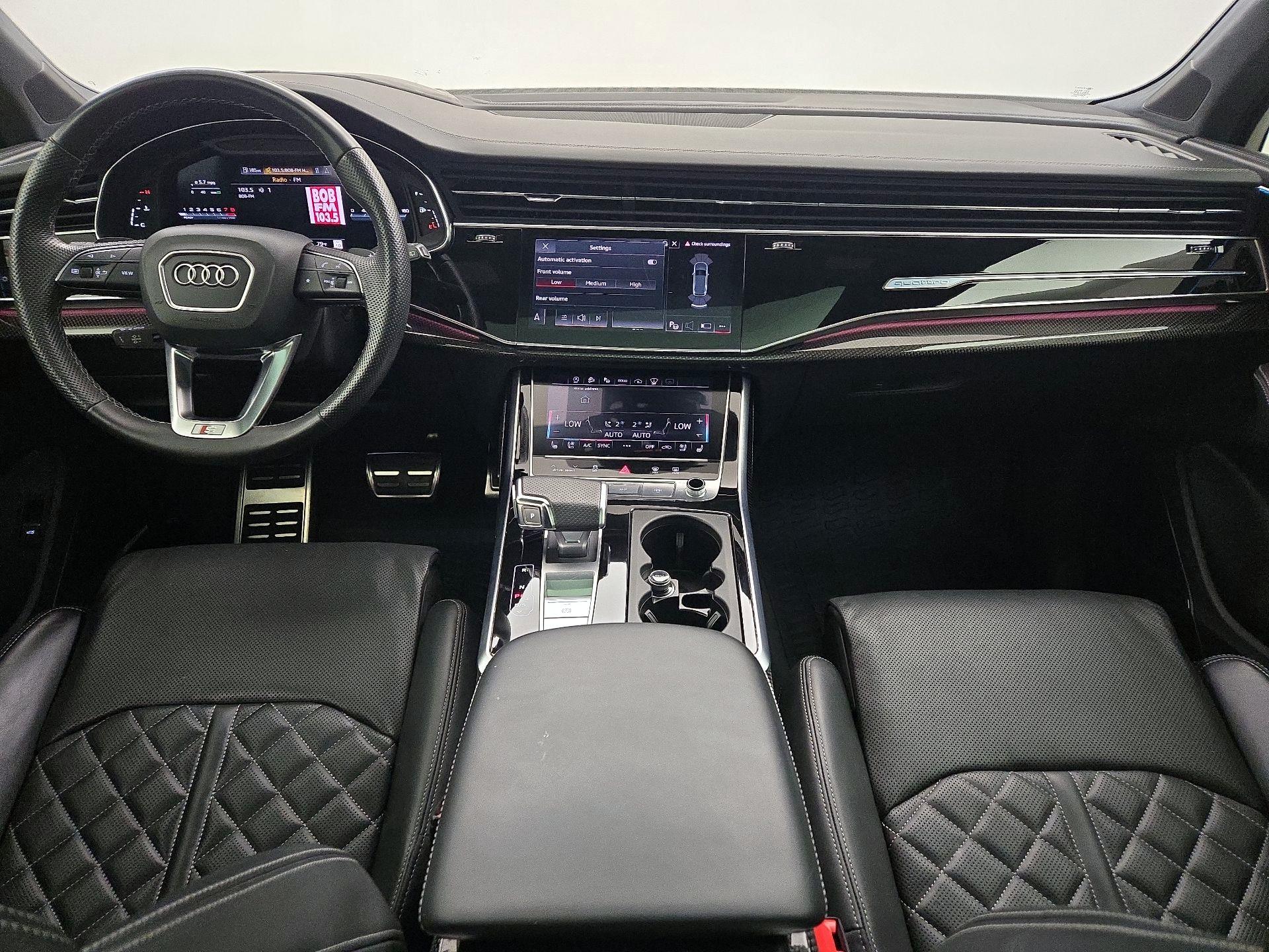 Thumbnail: 2023 Audi SQ7 - 9