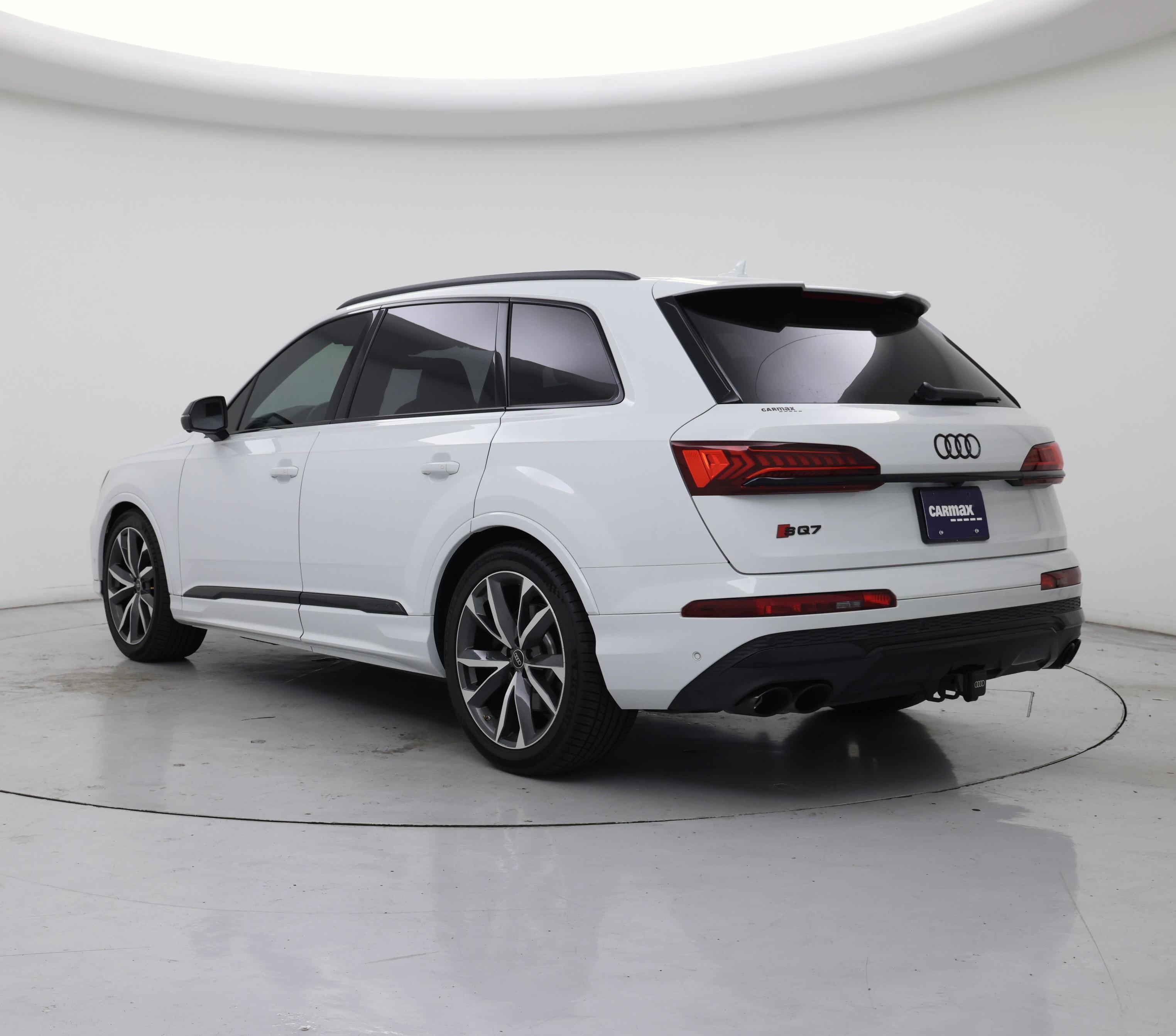 Thumbnail: 2023 Audi SQ7 - 2