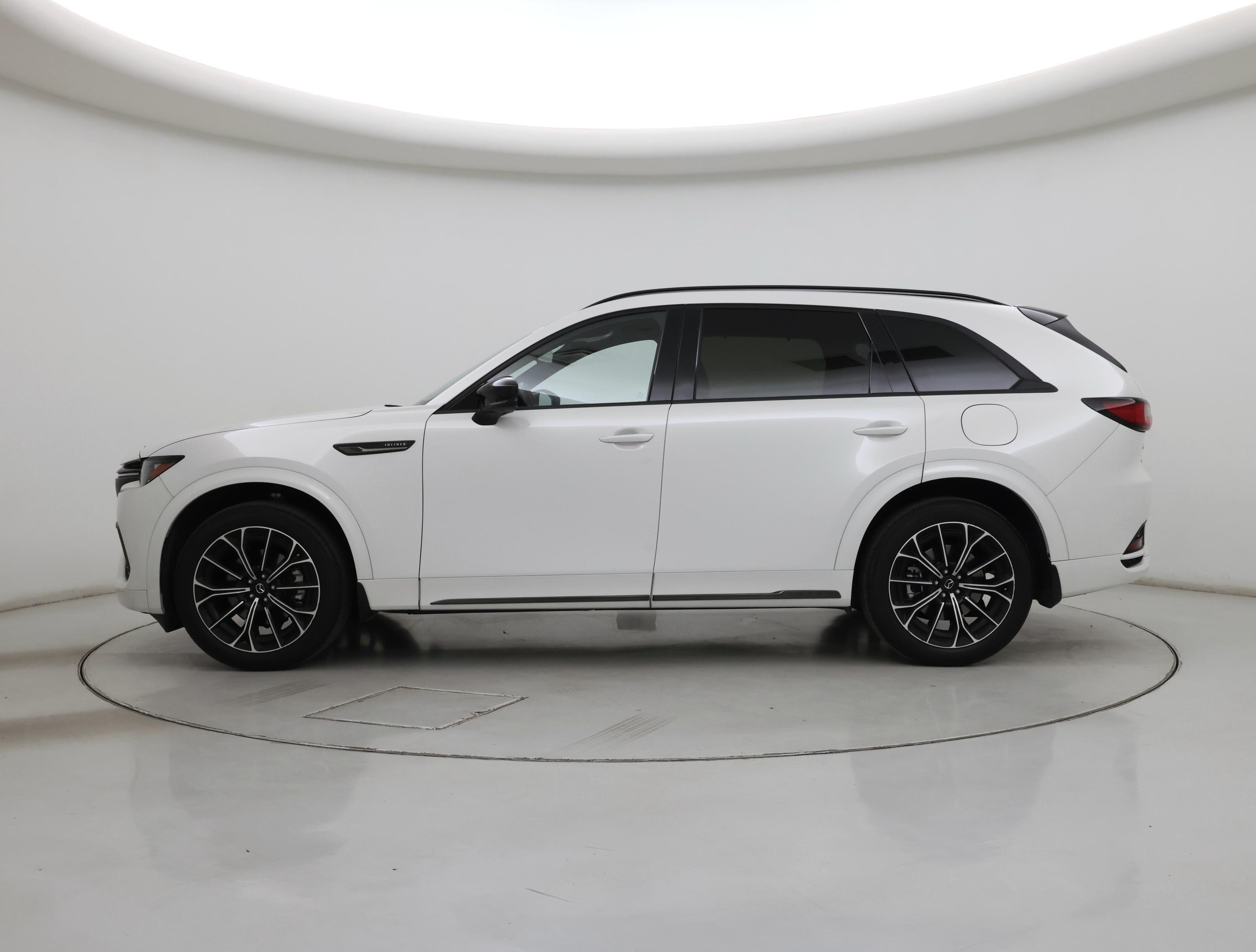 Thumbnail: 2025 Mazda CX-70 - 3