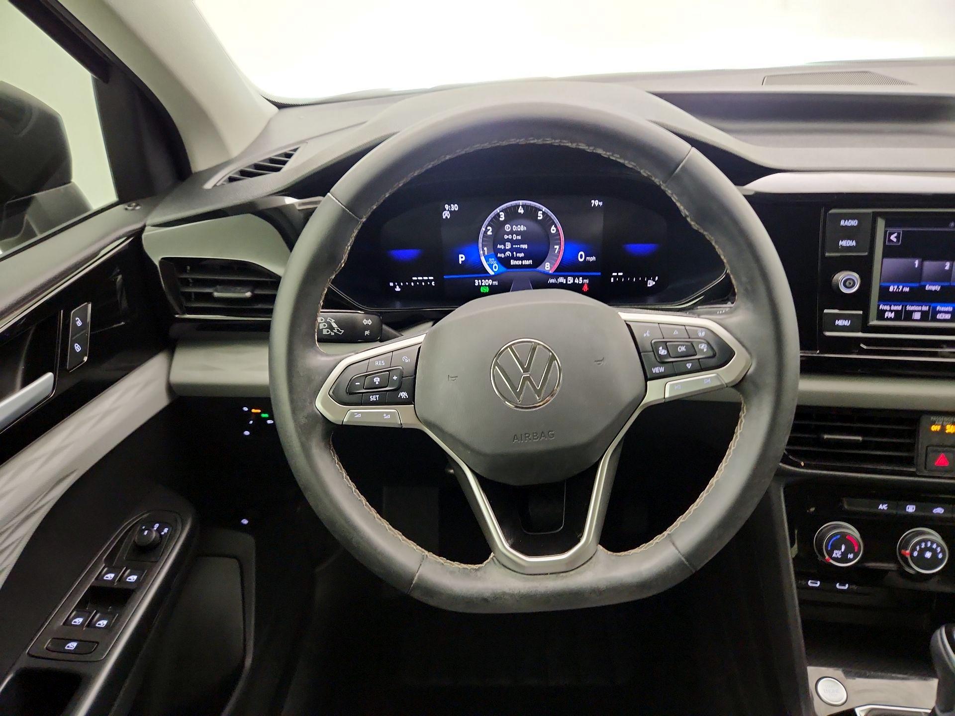 Thumbnail: 2024 Volkswagen Taos - 10