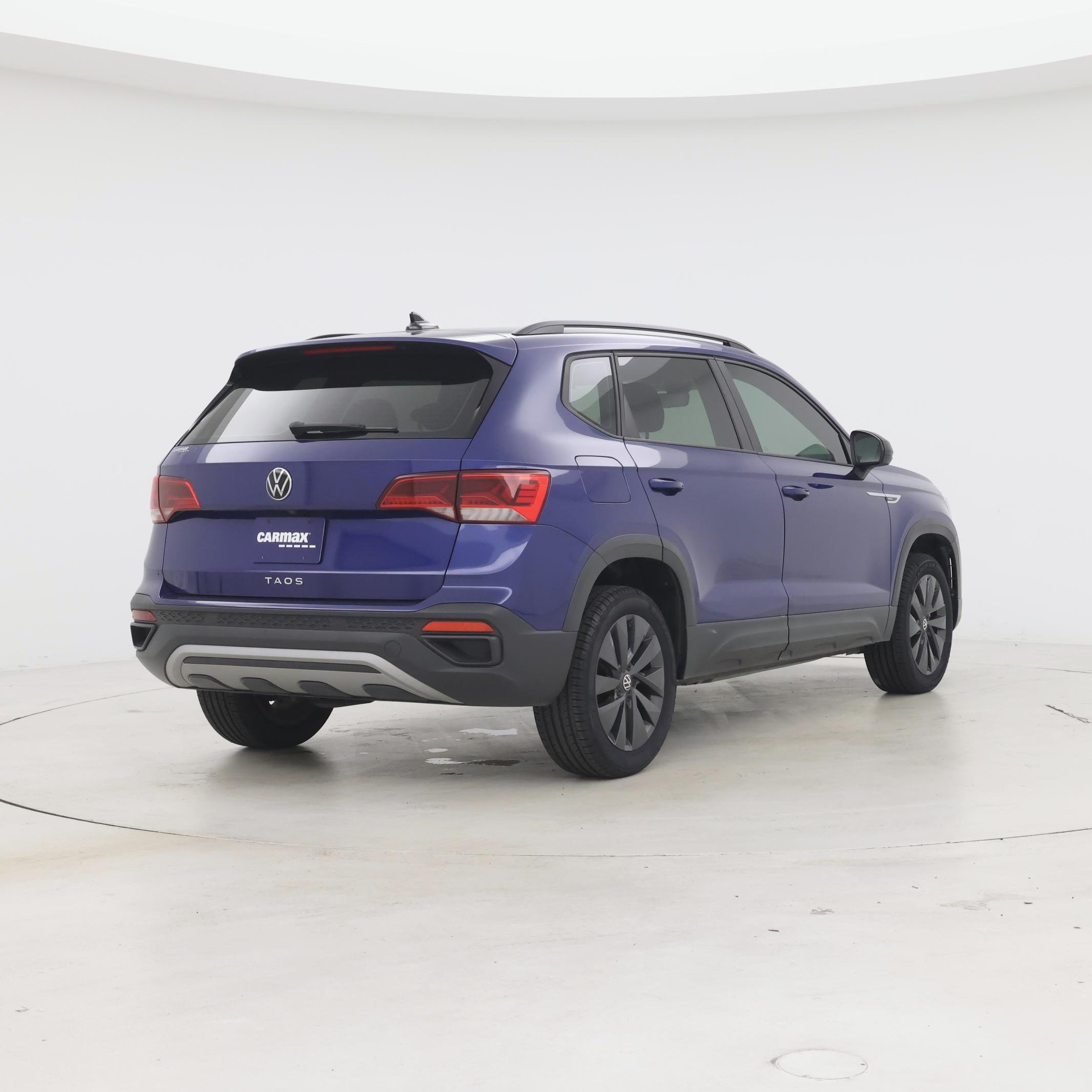 Thumbnail: 2024 Volkswagen Taos - 8