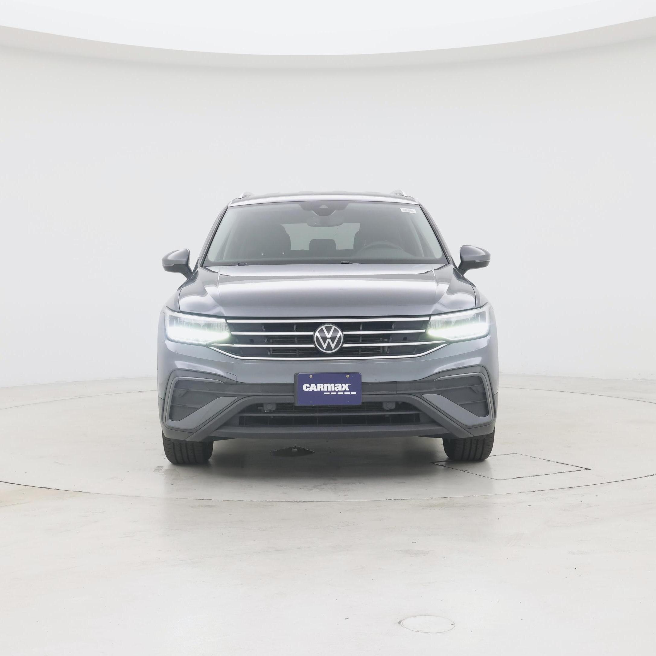 Thumbnail: 2023 Volkswagen Tiguan - 5