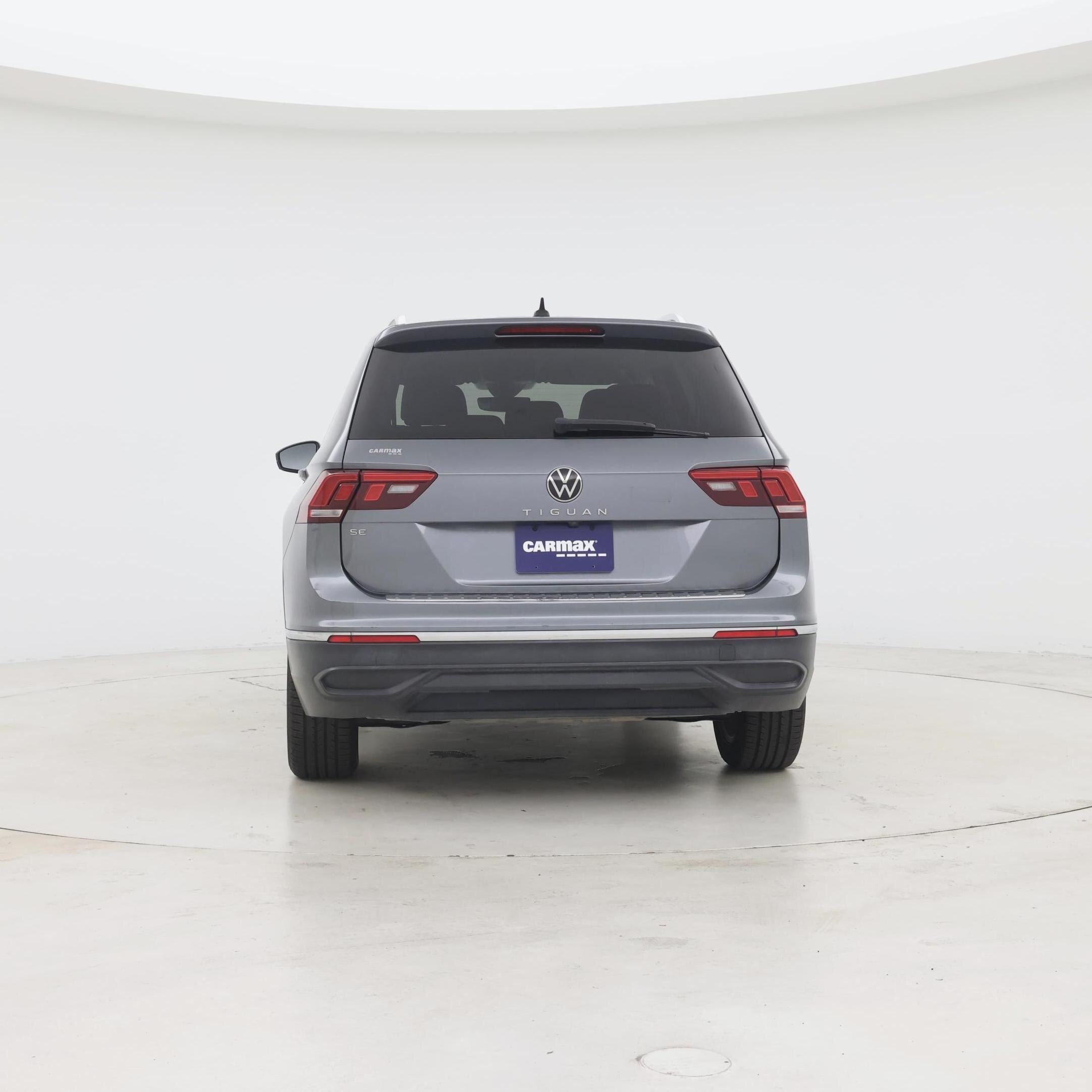Thumbnail: 2023 Volkswagen Tiguan - 6