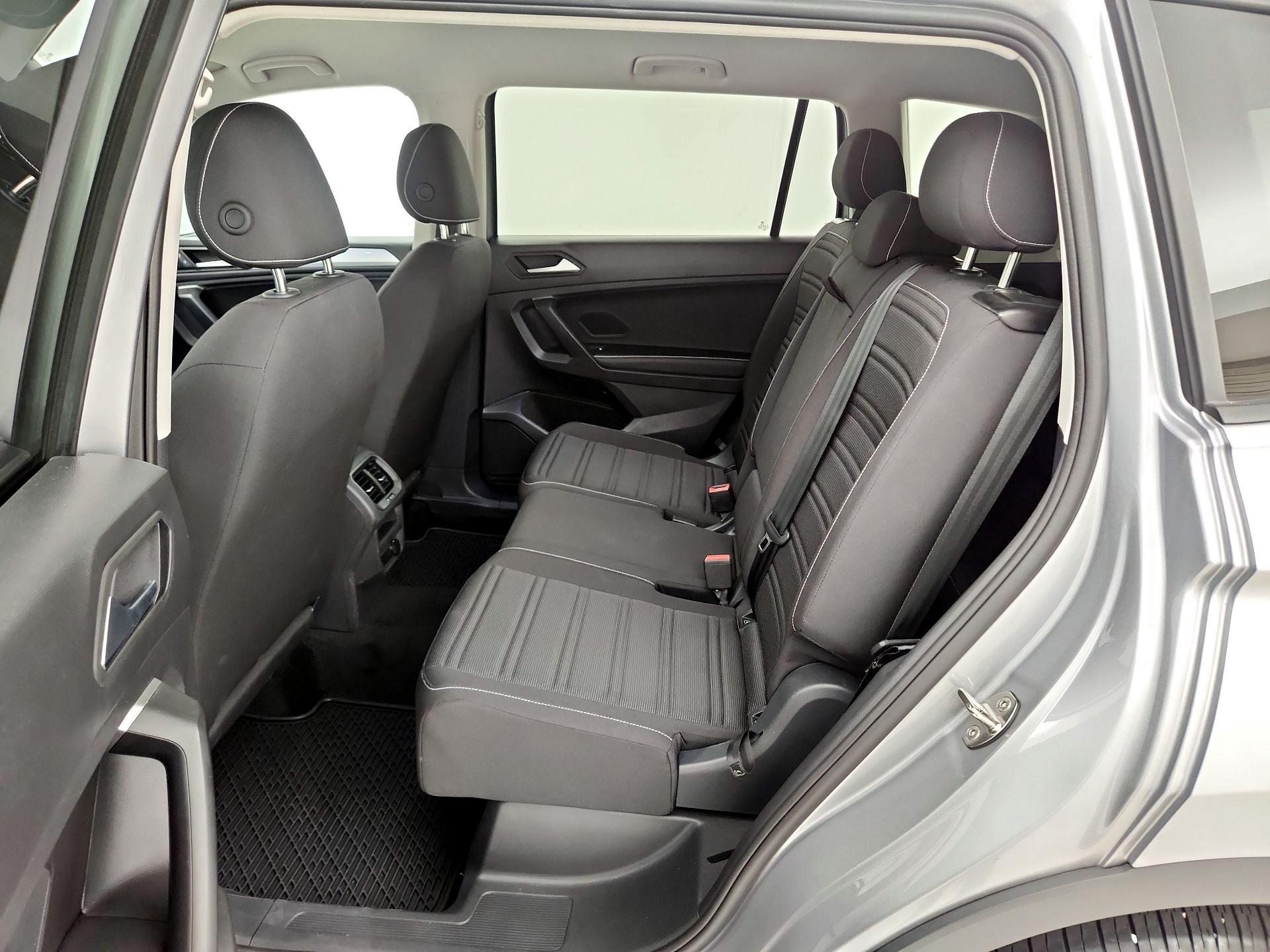 Thumbnail: 2024 Volkswagen Tiguan - 19