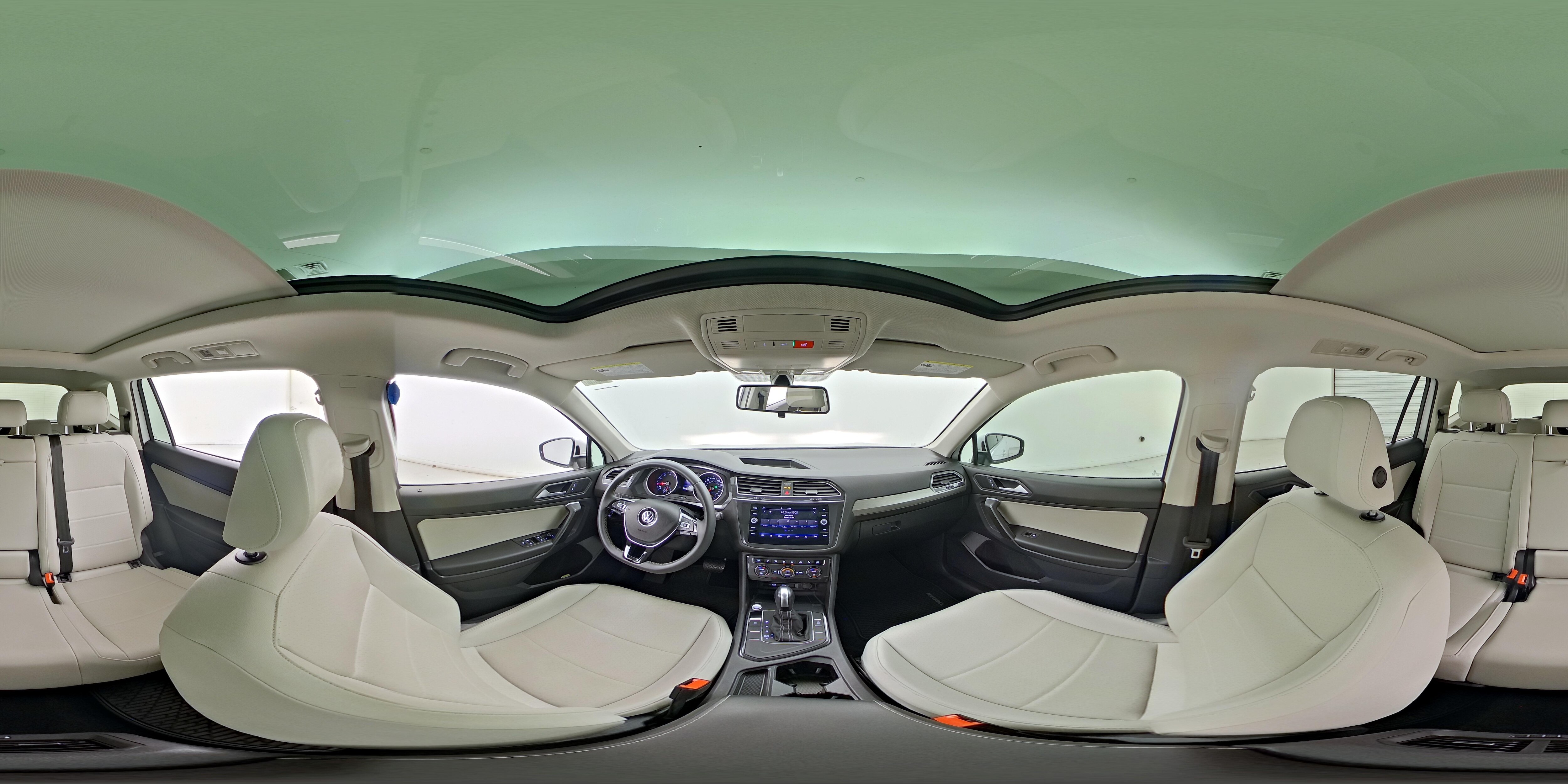 2021 Volkswagen Tiguan SE - Photo 26