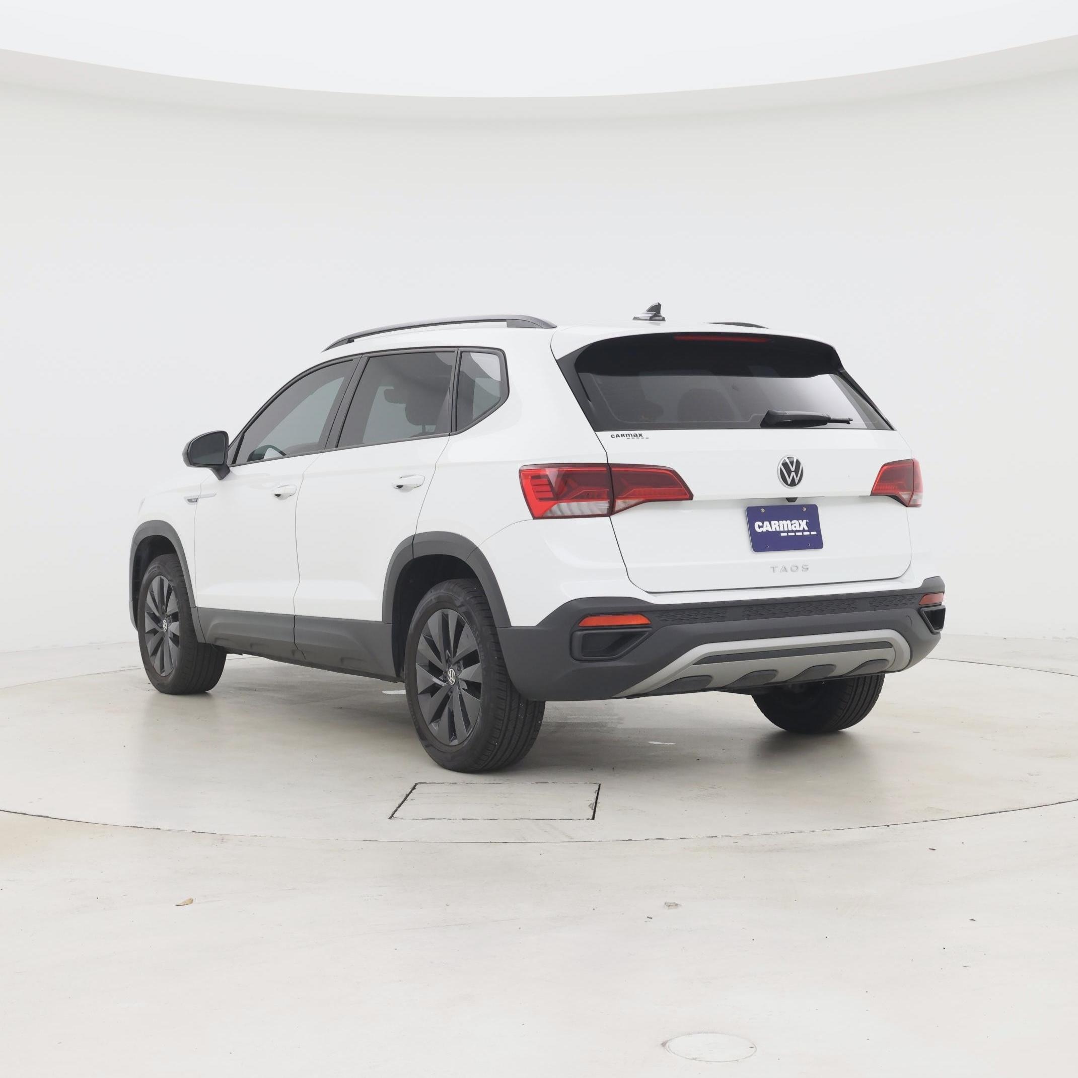 Thumbnail: 2024 Volkswagen Taos - 2