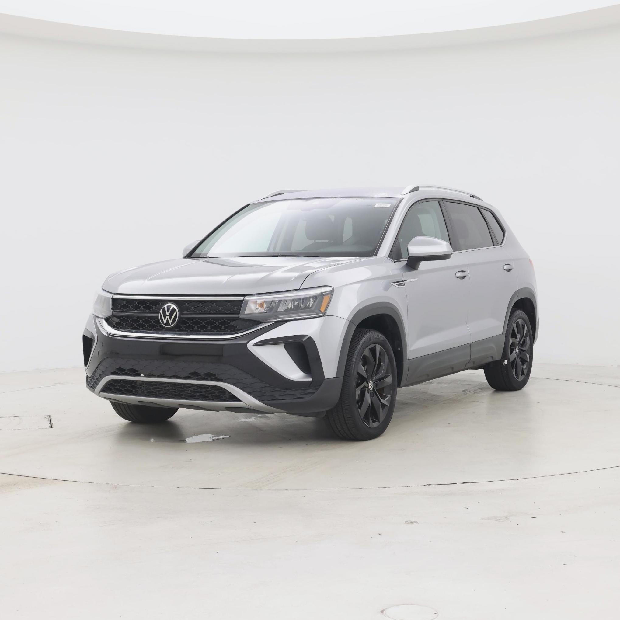 Thumbnail: 2023 Volkswagen Taos - 4