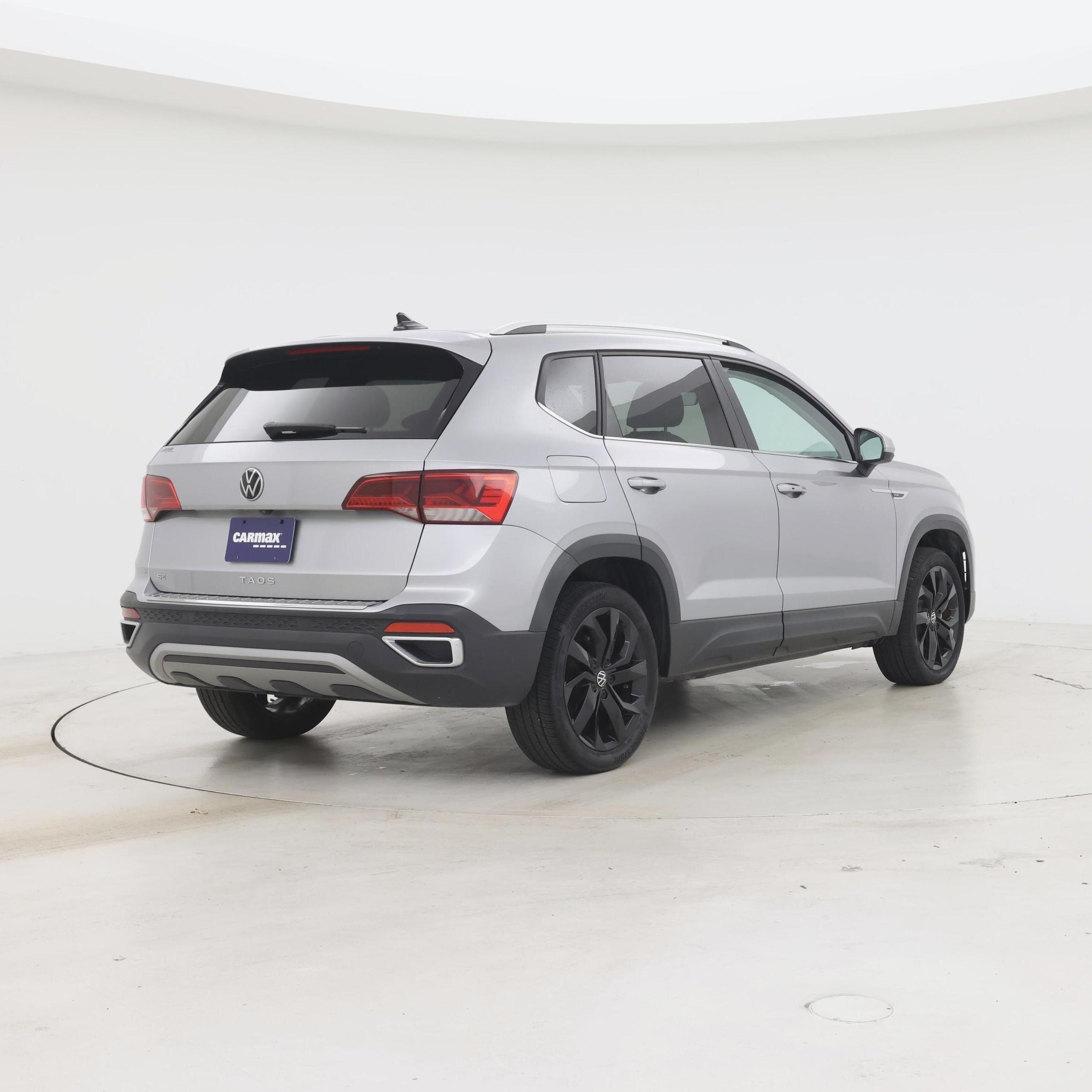 Thumbnail: 2023 Volkswagen Taos - 8