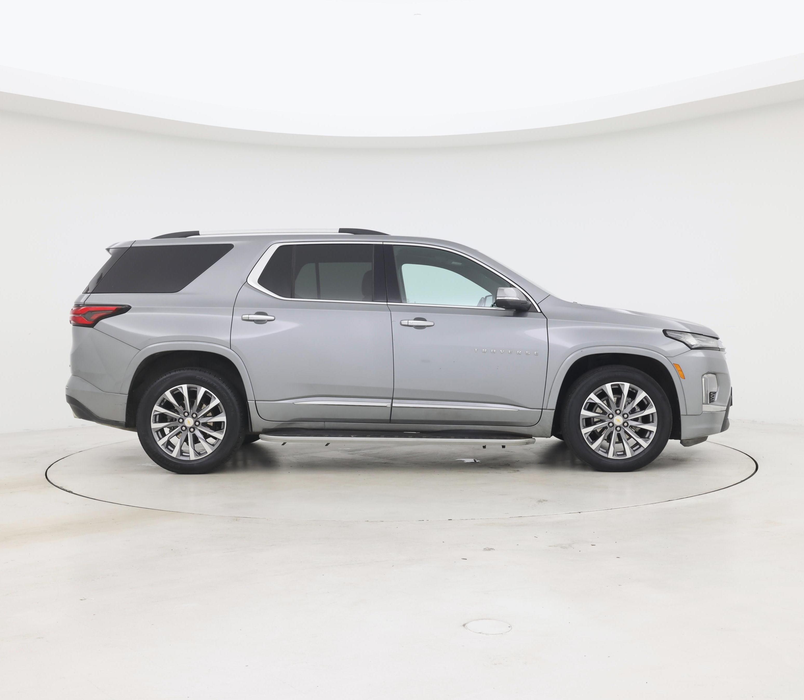 Thumbnail: 2023 Chevrolet Traverse - 7