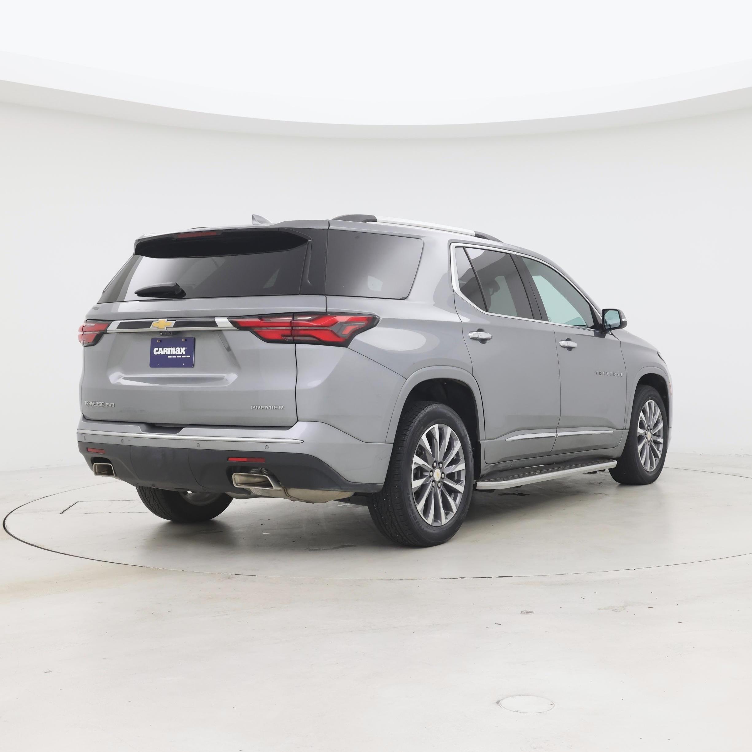 Thumbnail: 2023 Chevrolet Traverse - 8