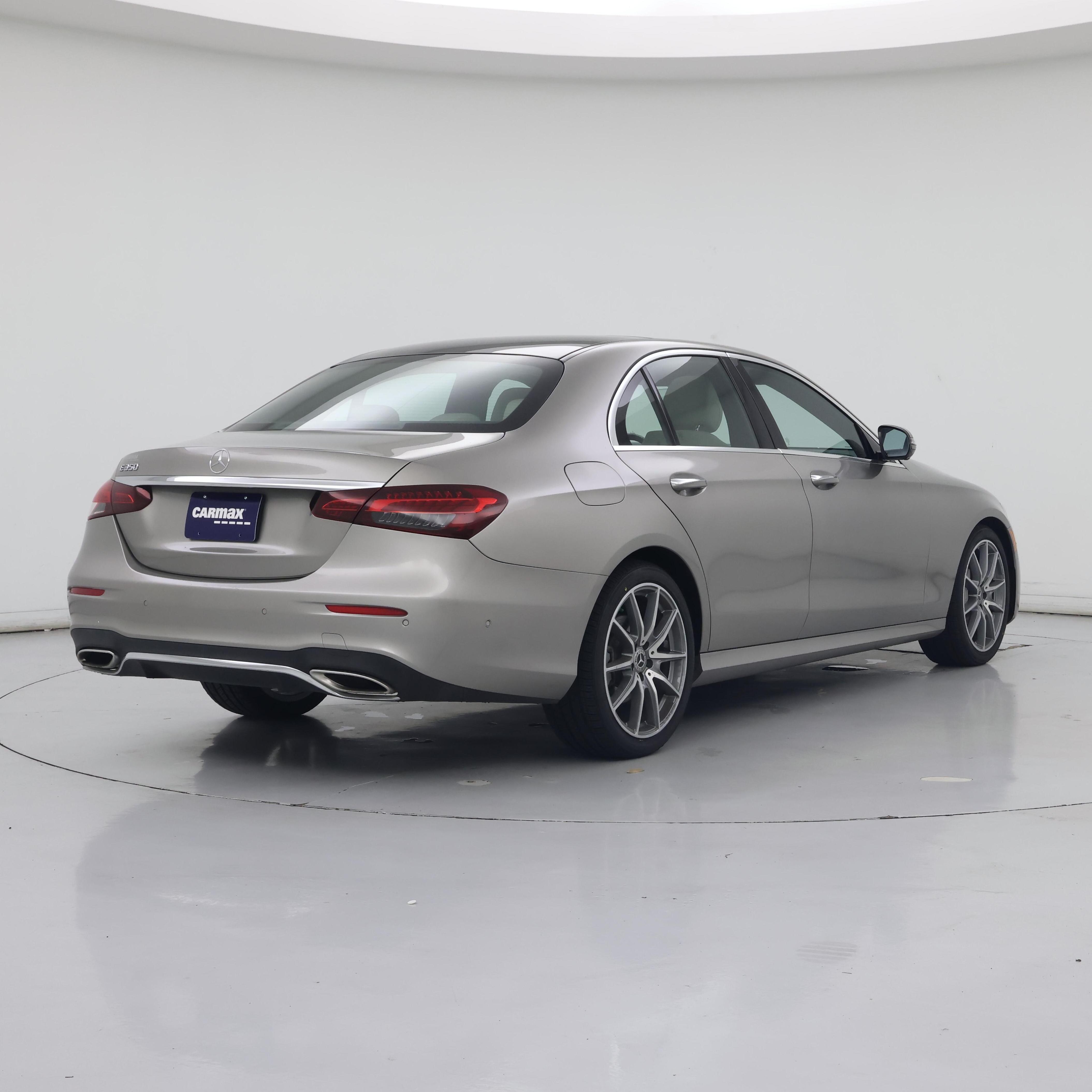 Thumbnail: 2021 Mercedes-Benz E-Class - 8