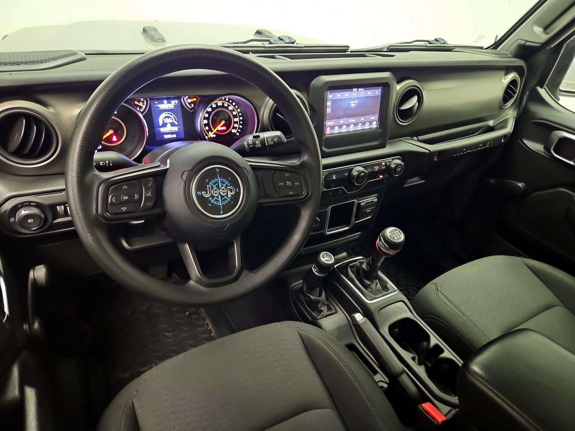 Thumbnail: 2022 Jeep Wrangler - 9