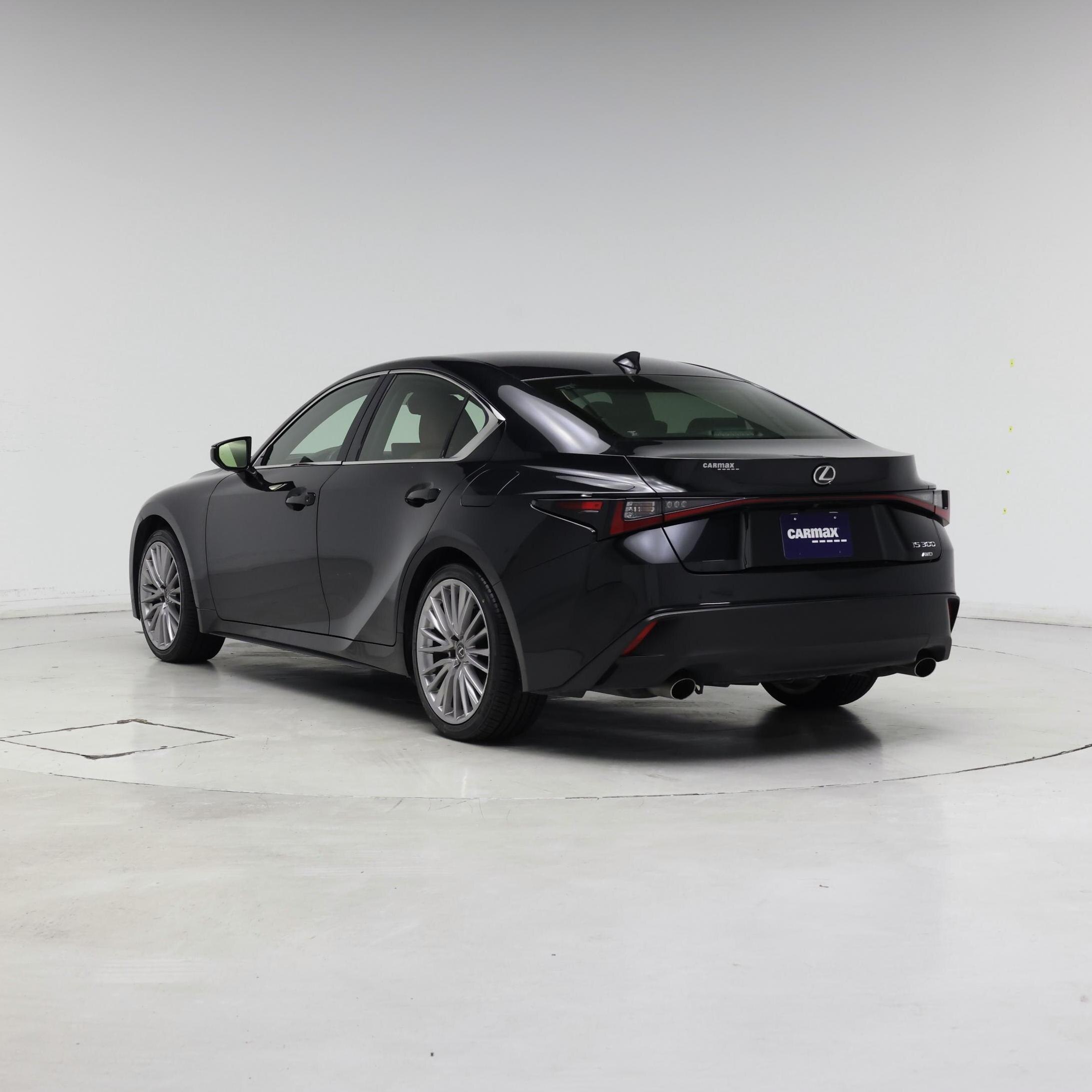 Thumbnail: 2023 Lexus IS - 2