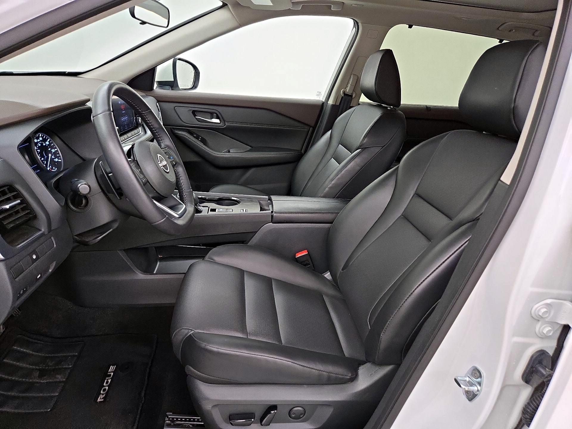 Thumbnail: 2023 Nissan Rogue - 9
