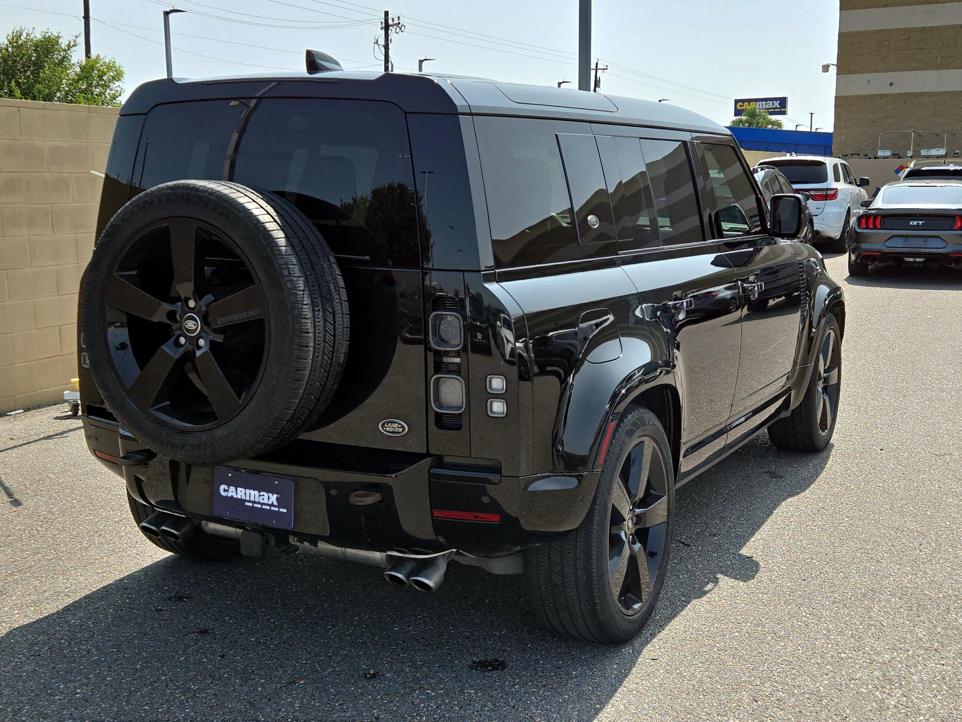 Thumbnail: 2022 Land Rover Defender - 5