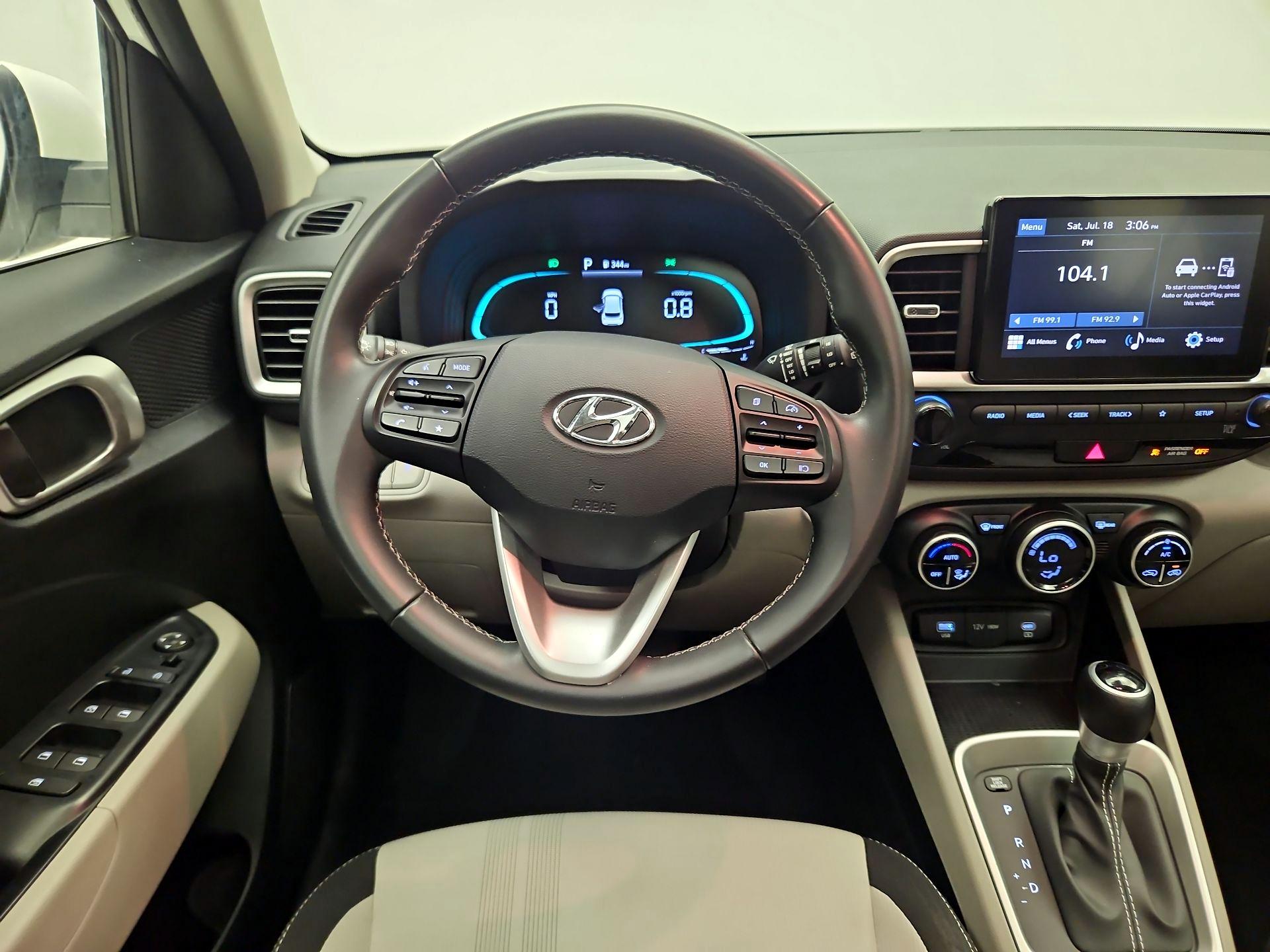 Thumbnail: 2025 Hyundai Venue - 10