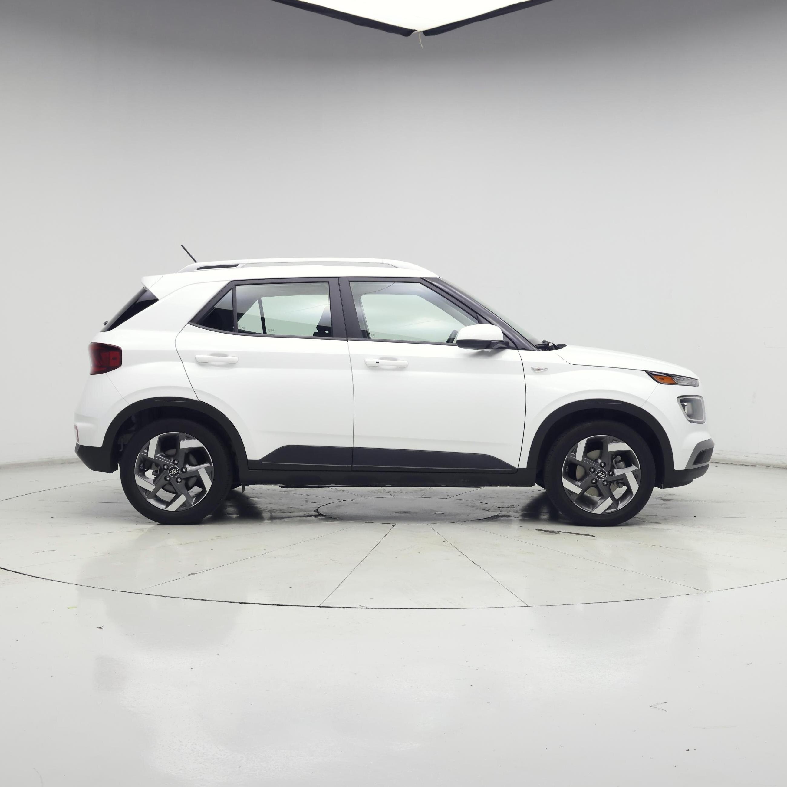 Thumbnail: 2025 Hyundai Venue - 7
