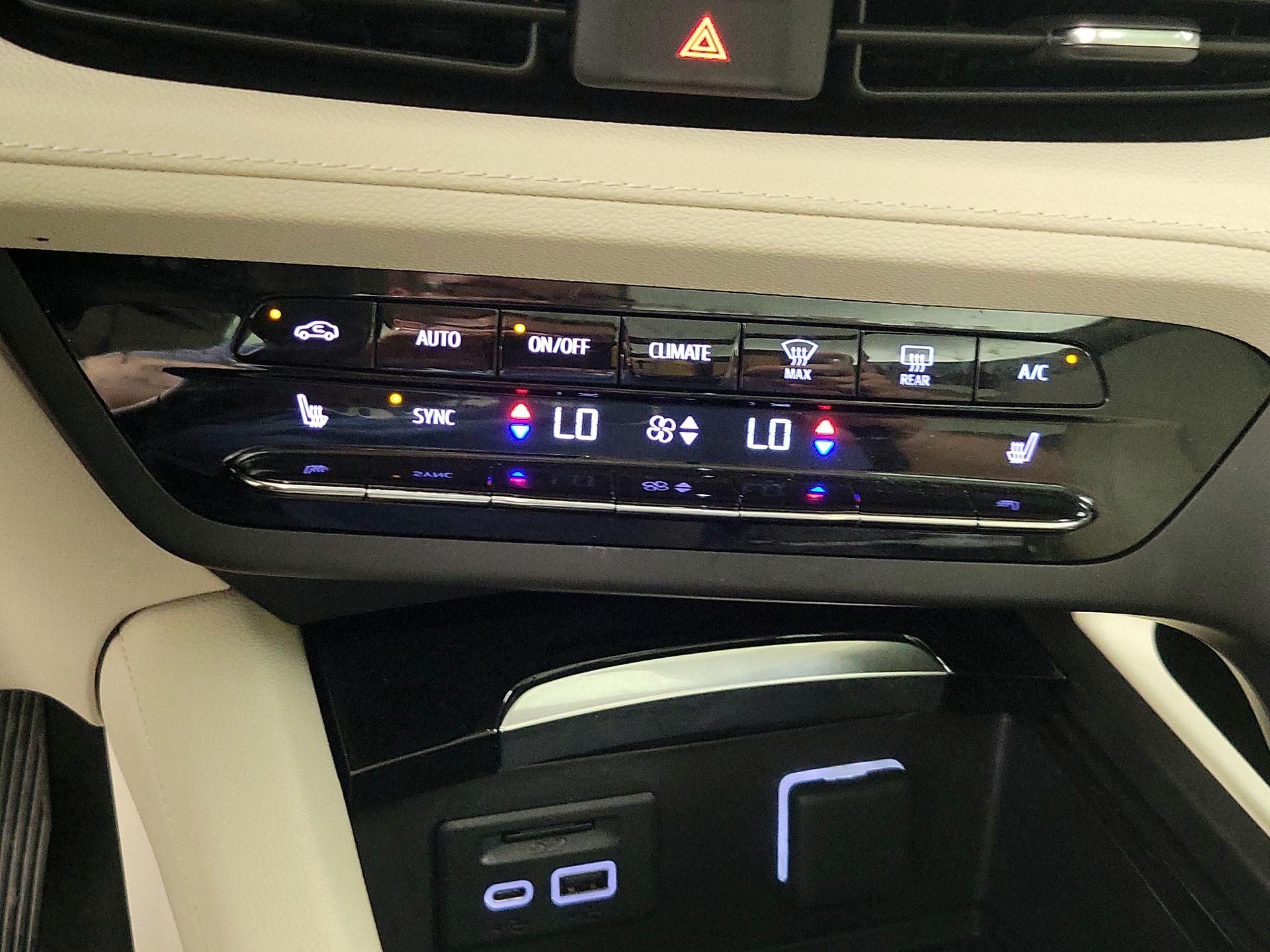 Thumbnail: 2022 Buick Envision - 17