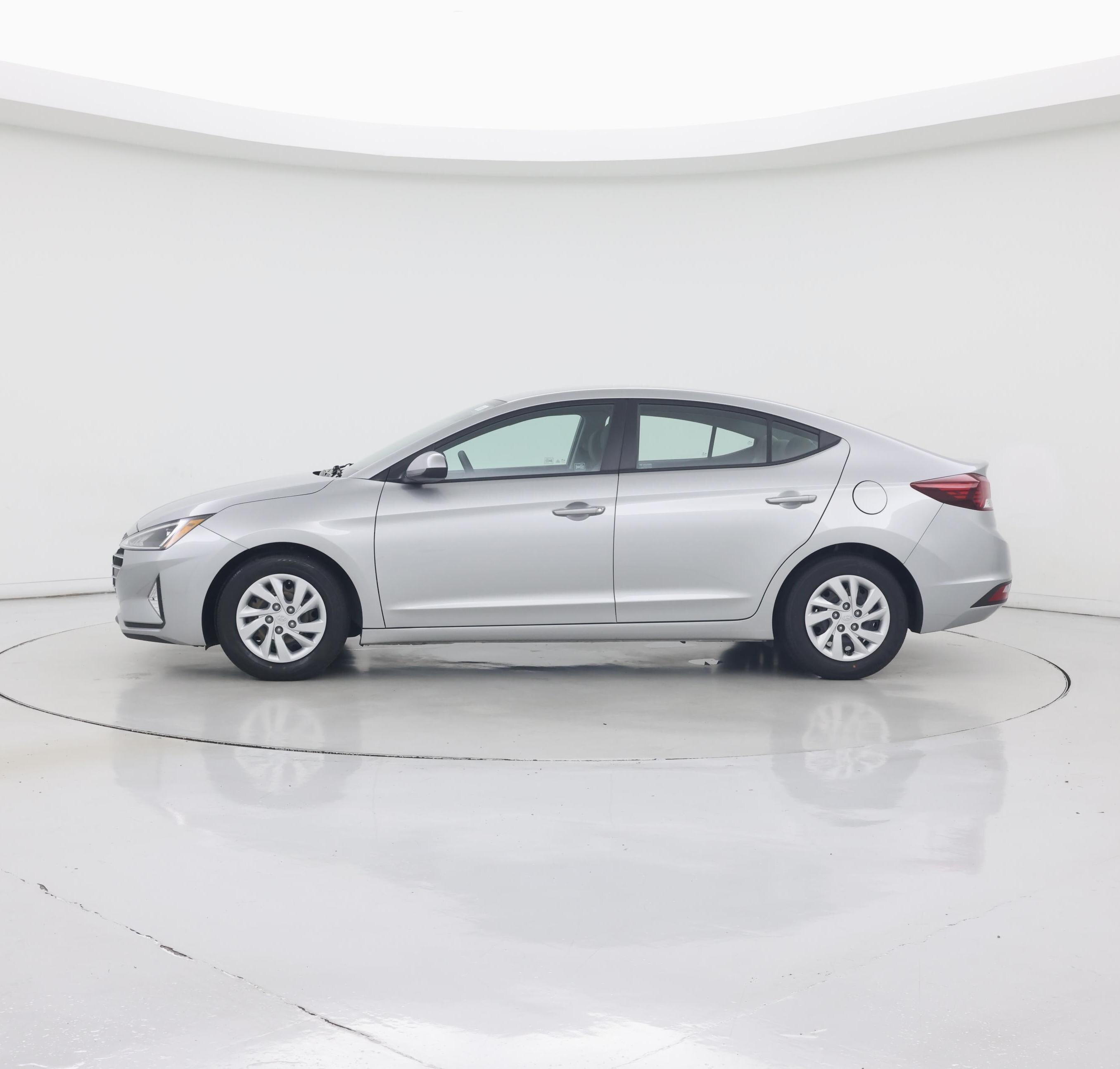 Thumbnail: 2020 Hyundai Elantra - 3