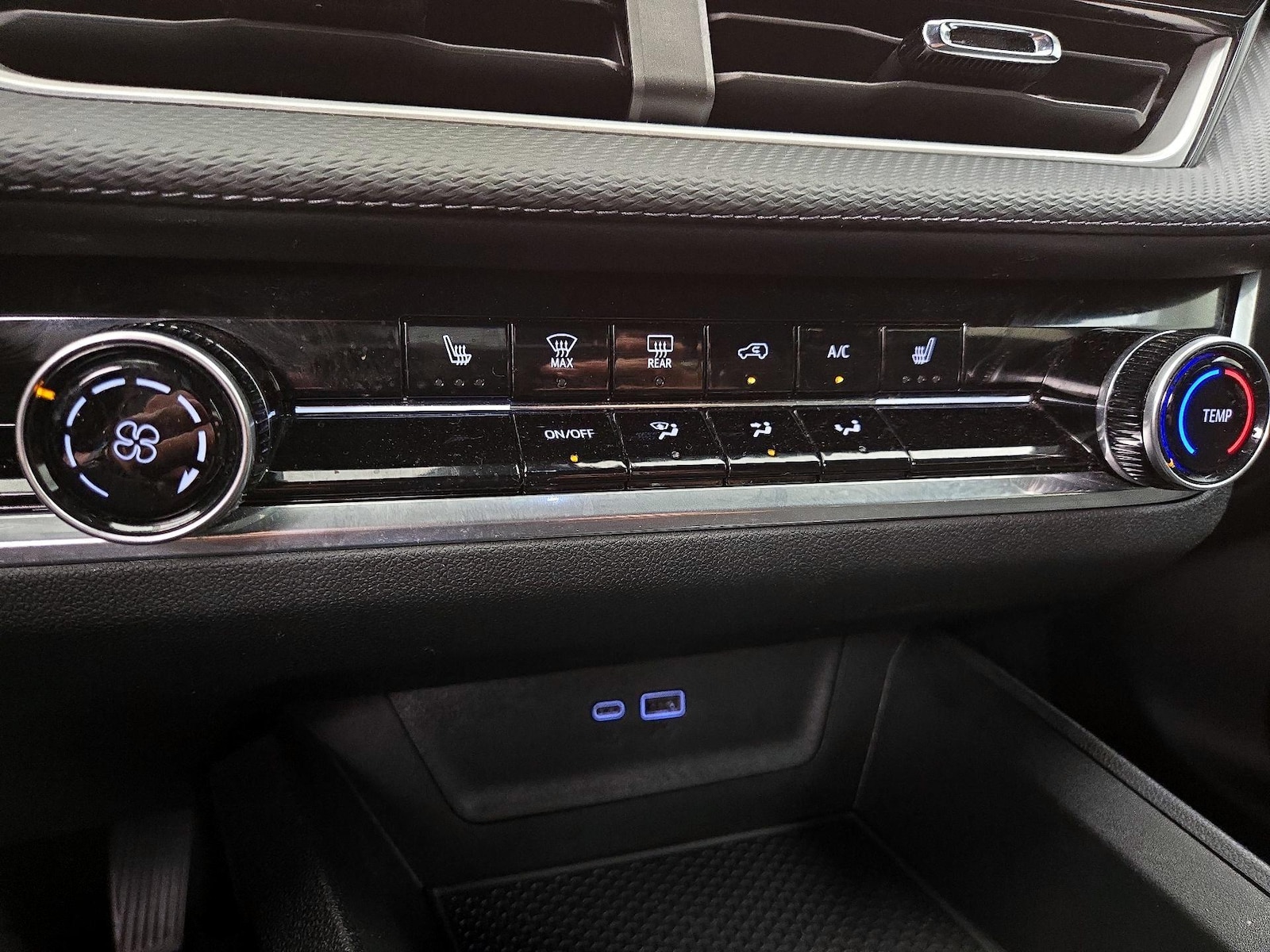 2026 Chevrolet Equinox LT - Photo 15