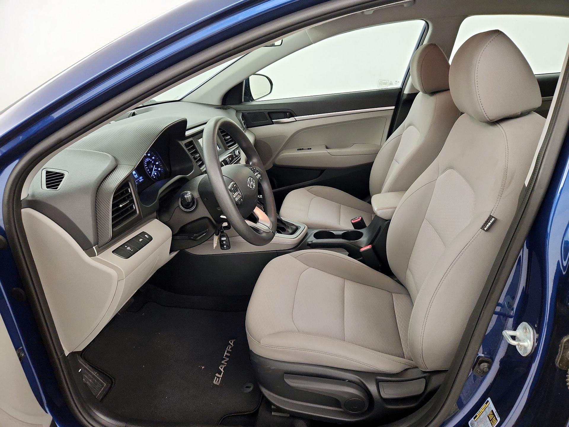 Thumbnail: 2020 Hyundai Elantra - 11