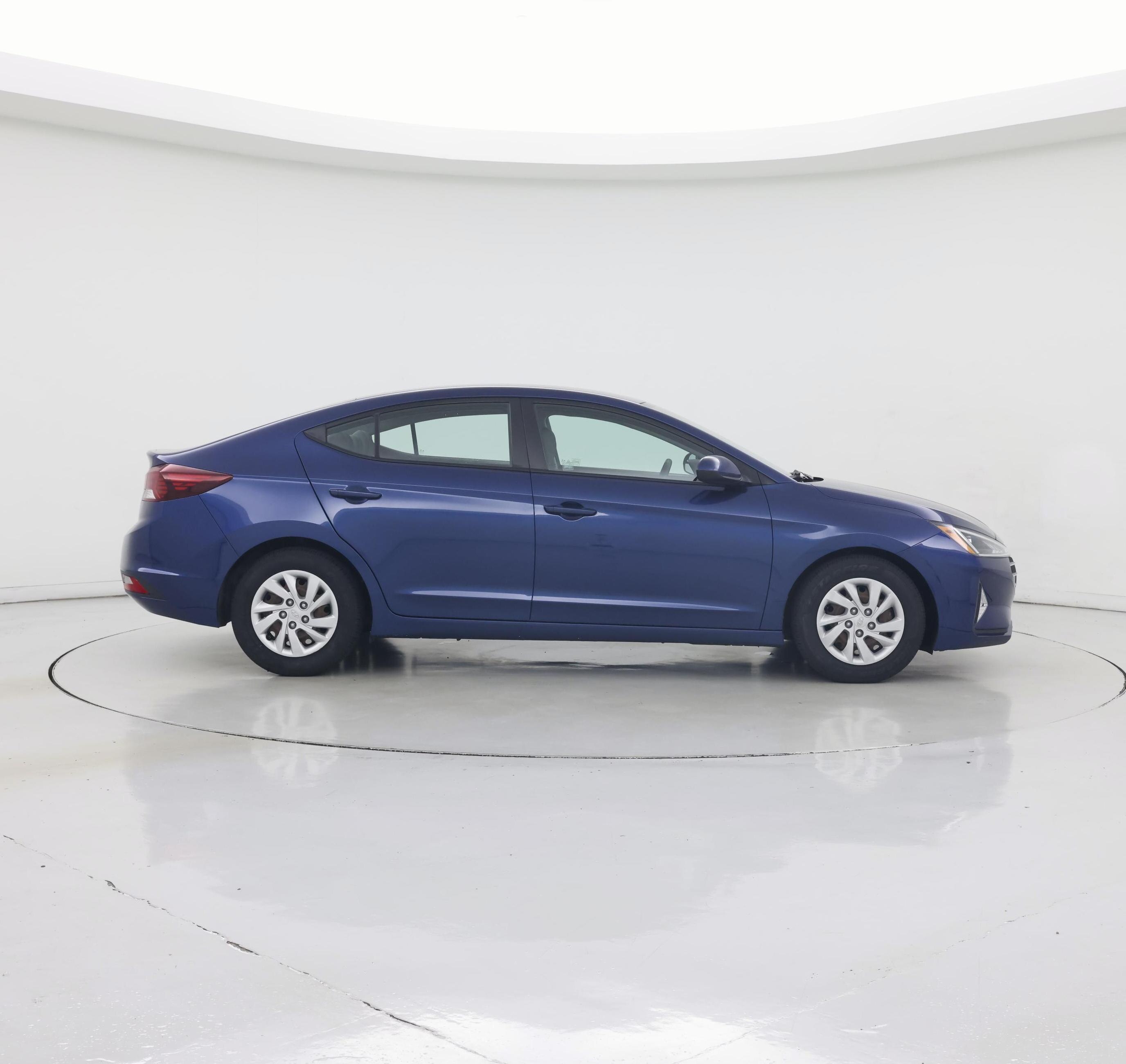 Thumbnail: 2020 Hyundai Elantra - 7