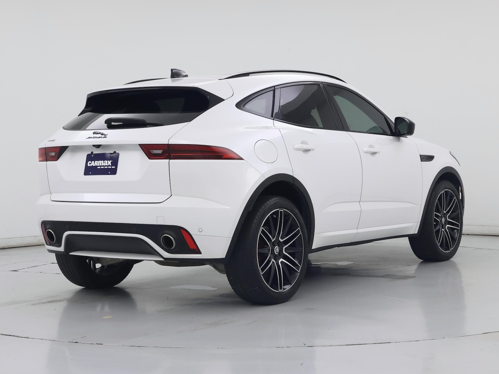 2024 Jaguar E-Pace R-DYNAMIC SE - Photo 9