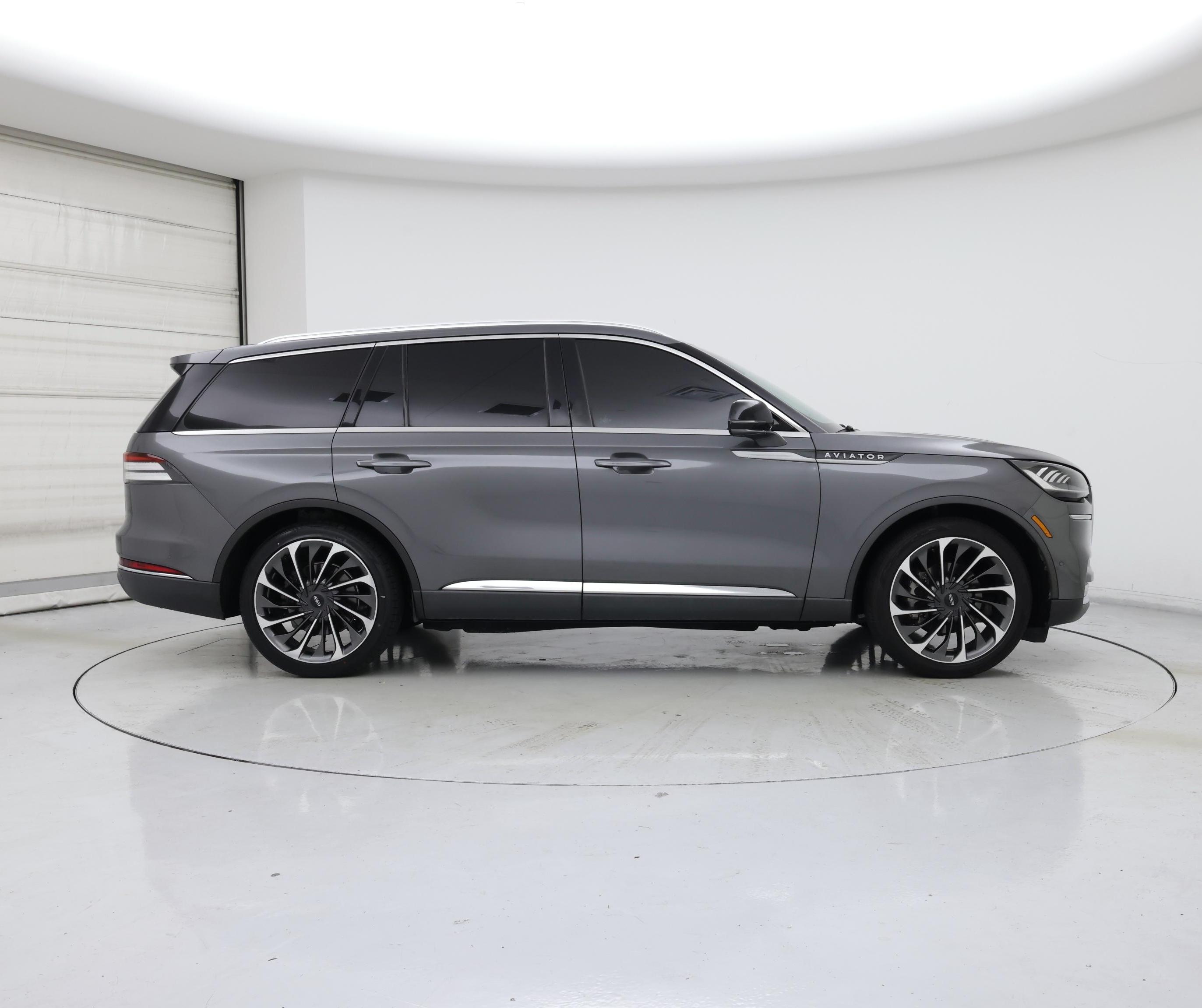 Thumbnail: 2021 Lincoln Aviator - 7