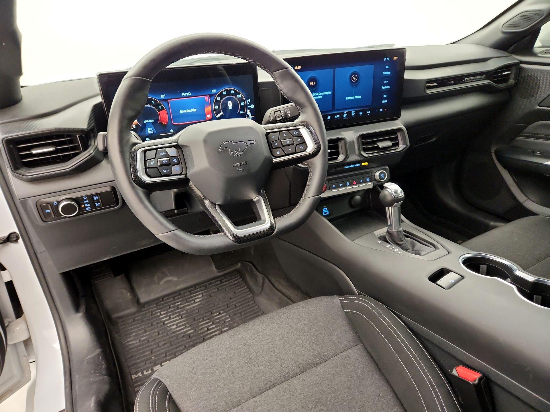 Thumbnail: 2025 Ford Mustang - 9