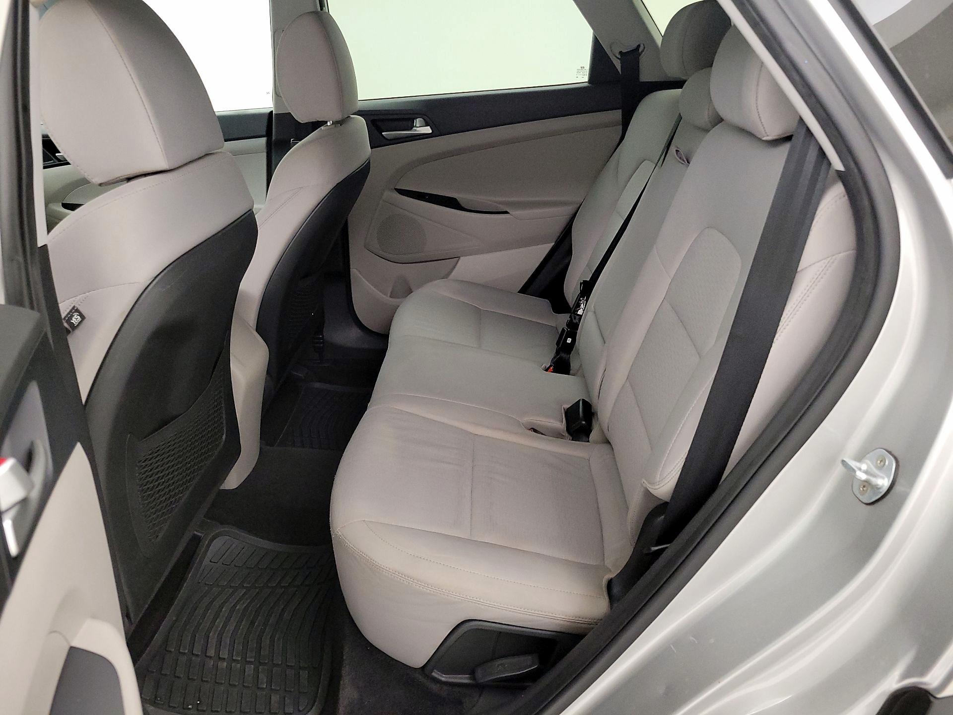 Thumbnail: 2020 Hyundai Tucson - 19