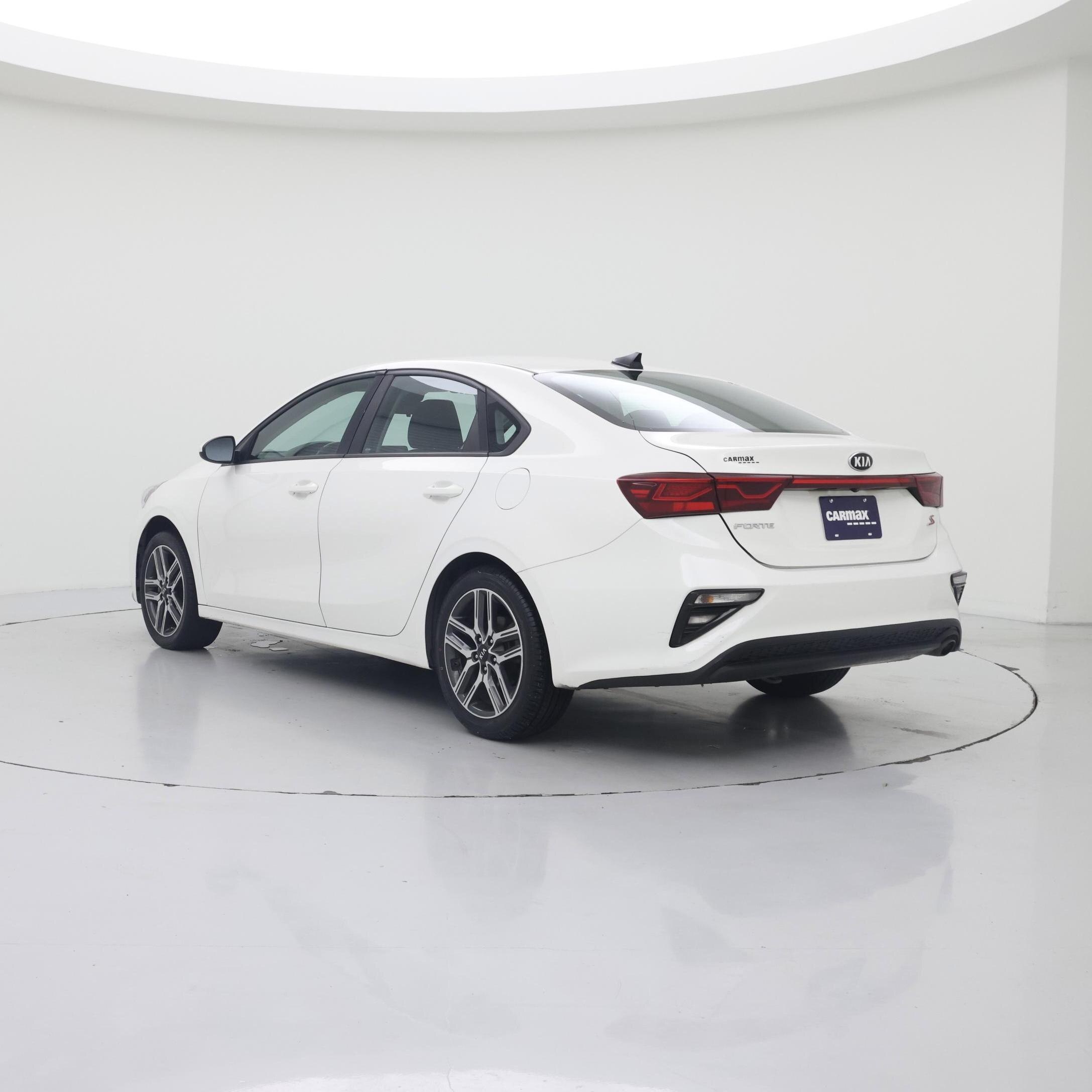 Thumbnail: 2019 Kia Forte - 2