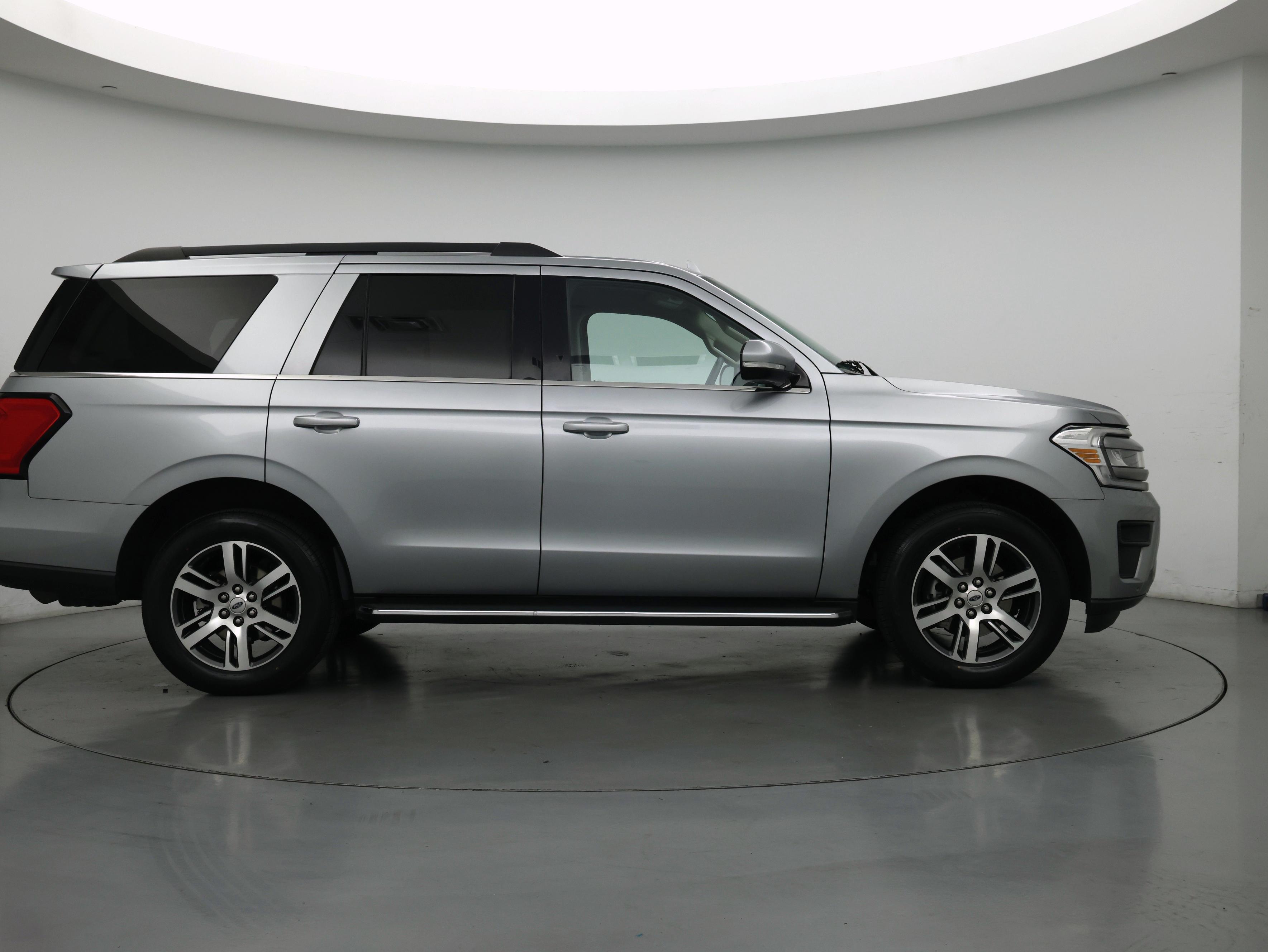 Thumbnail: 2022 Ford Expedition - 7