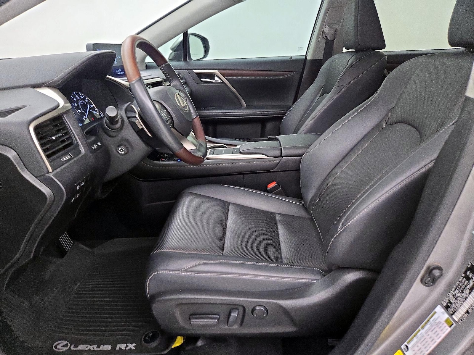 2022 Lexus RX 350 - Photo 10