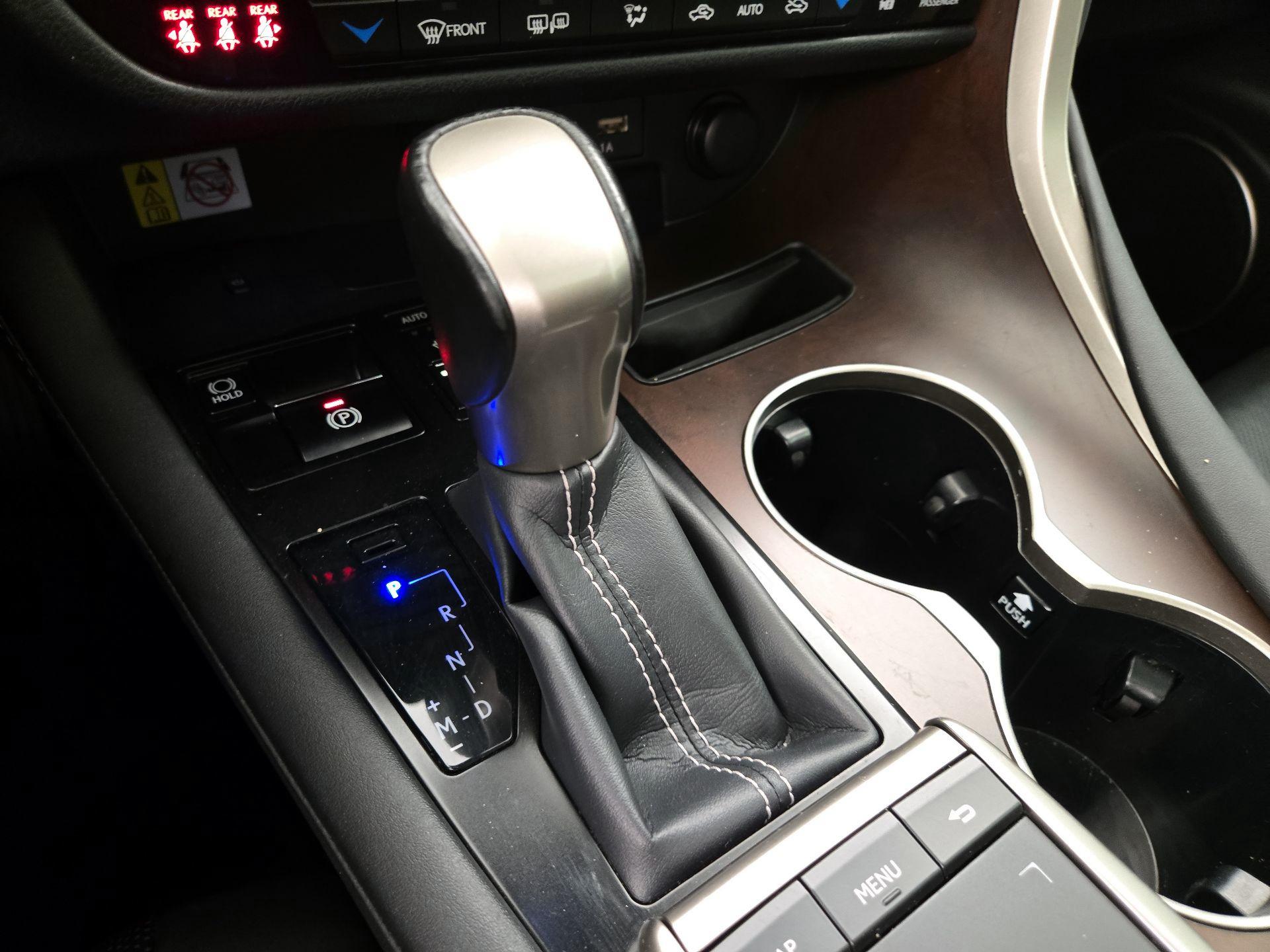Thumbnail: 2022 Lexus RX - 16