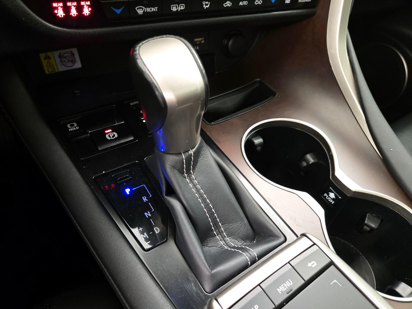 2022 Lexus RX 350 - Photo 17