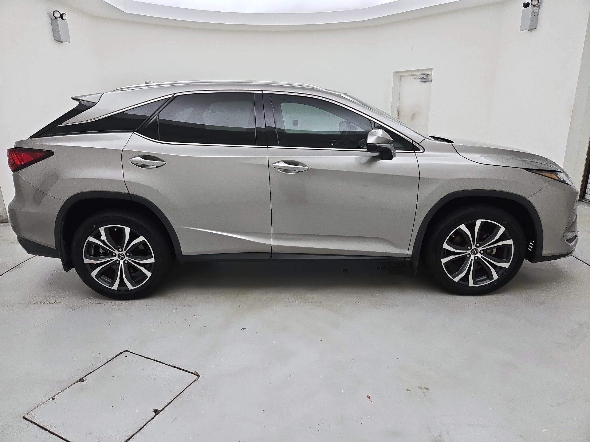 Thumbnail: 2022 Lexus RX - 4