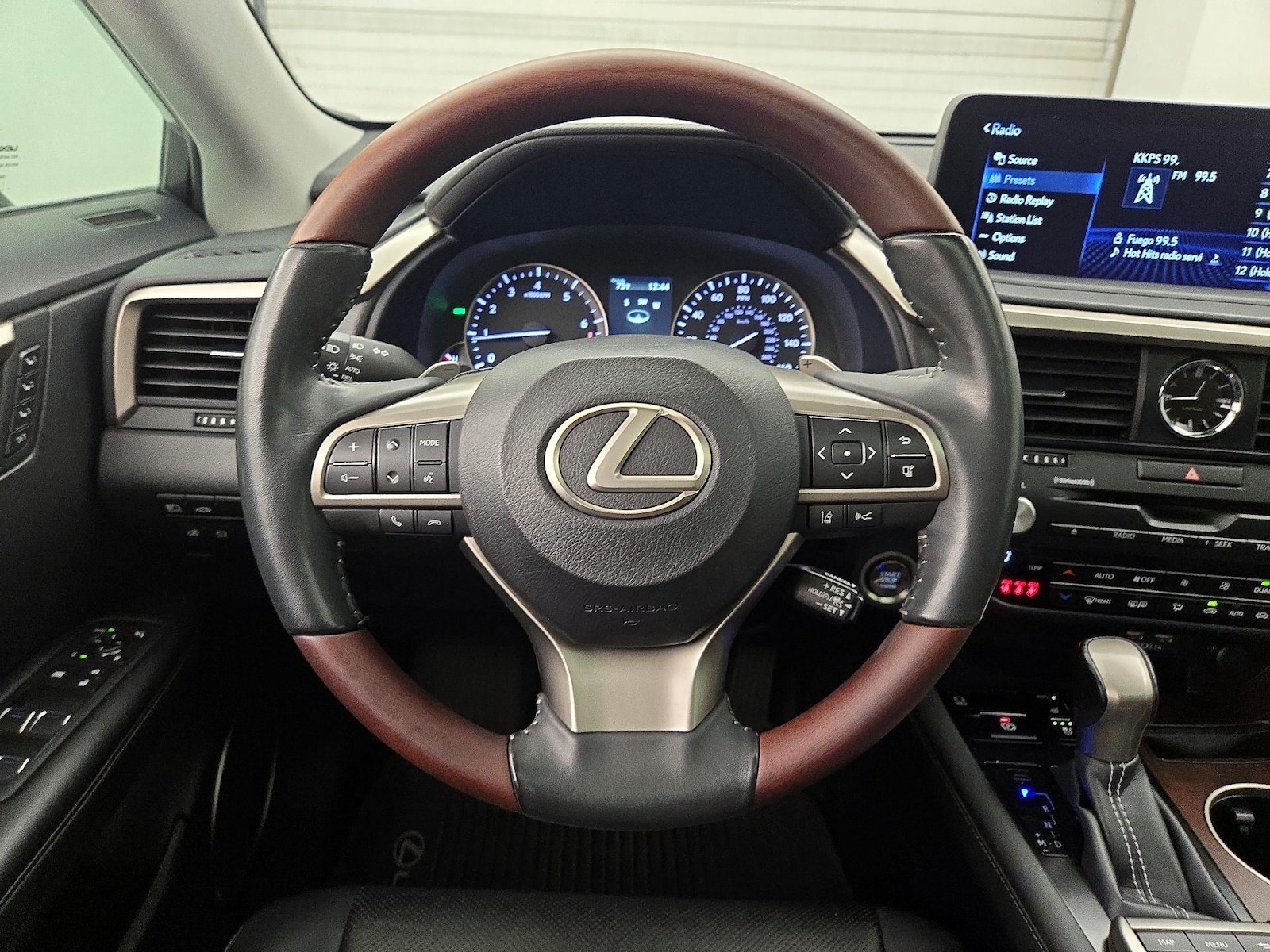 2022 Lexus RX 350 - Photo 9