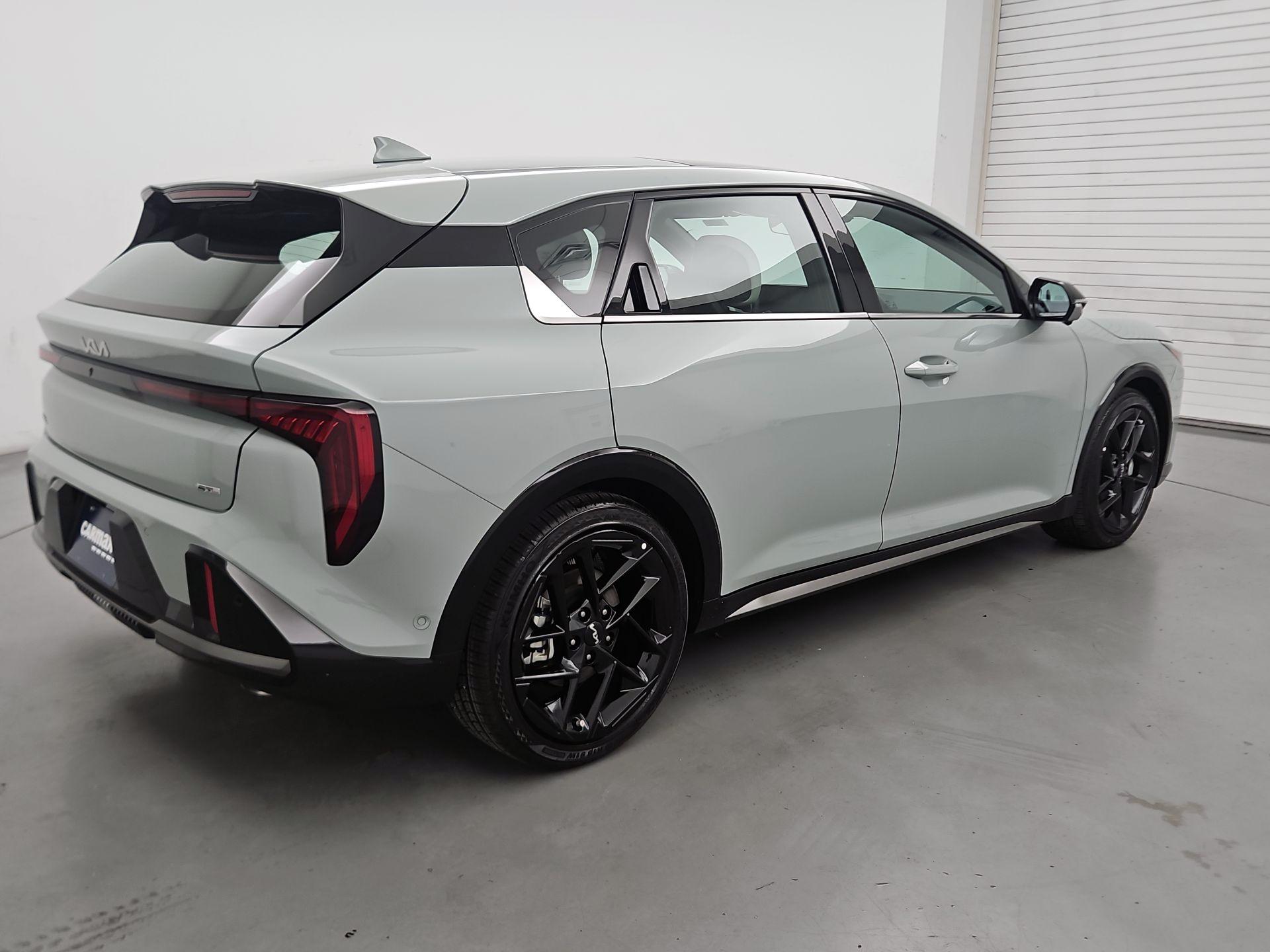 Thumbnail: 2026 Kia K4 - 5