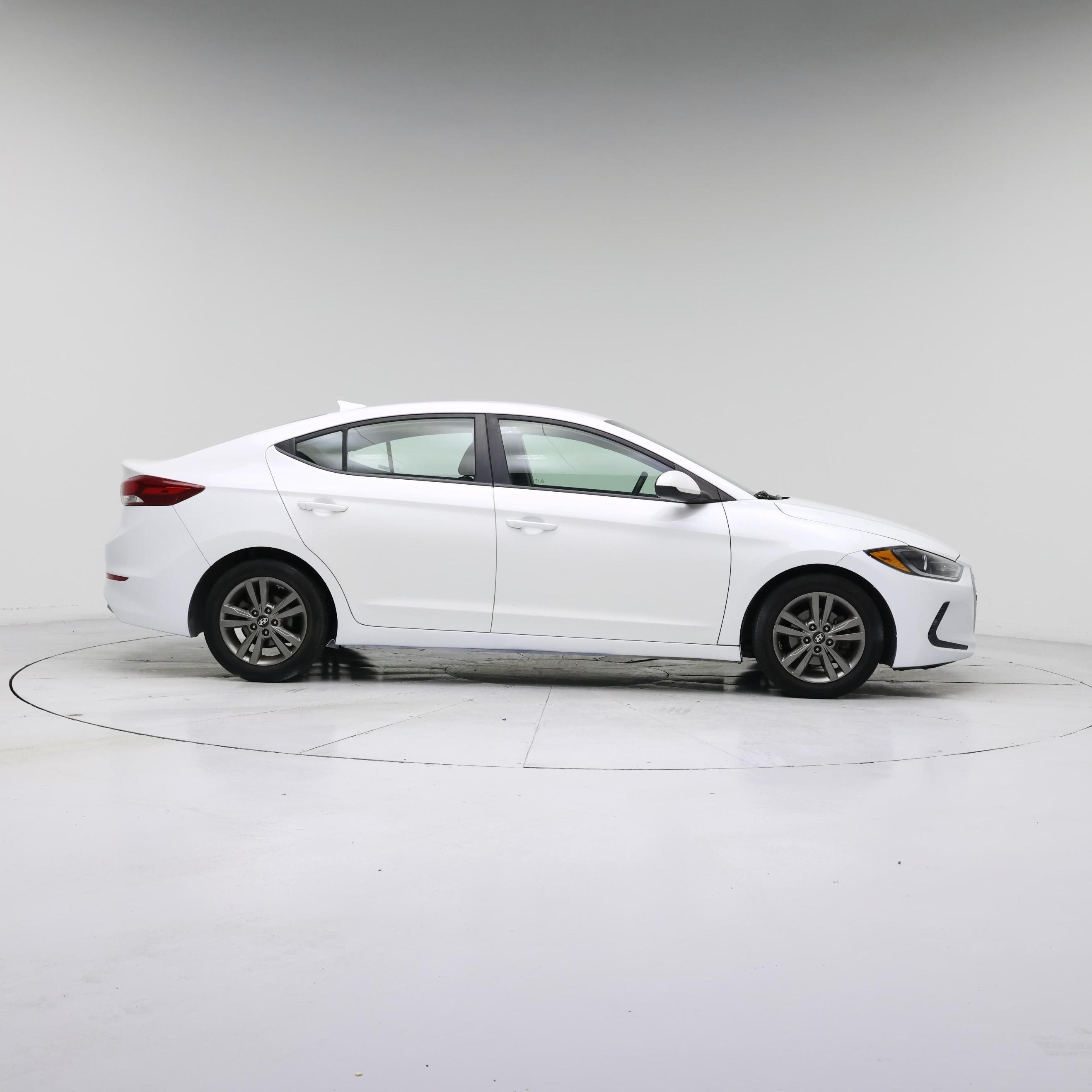 Thumbnail: 2018 Hyundai Elantra - 7