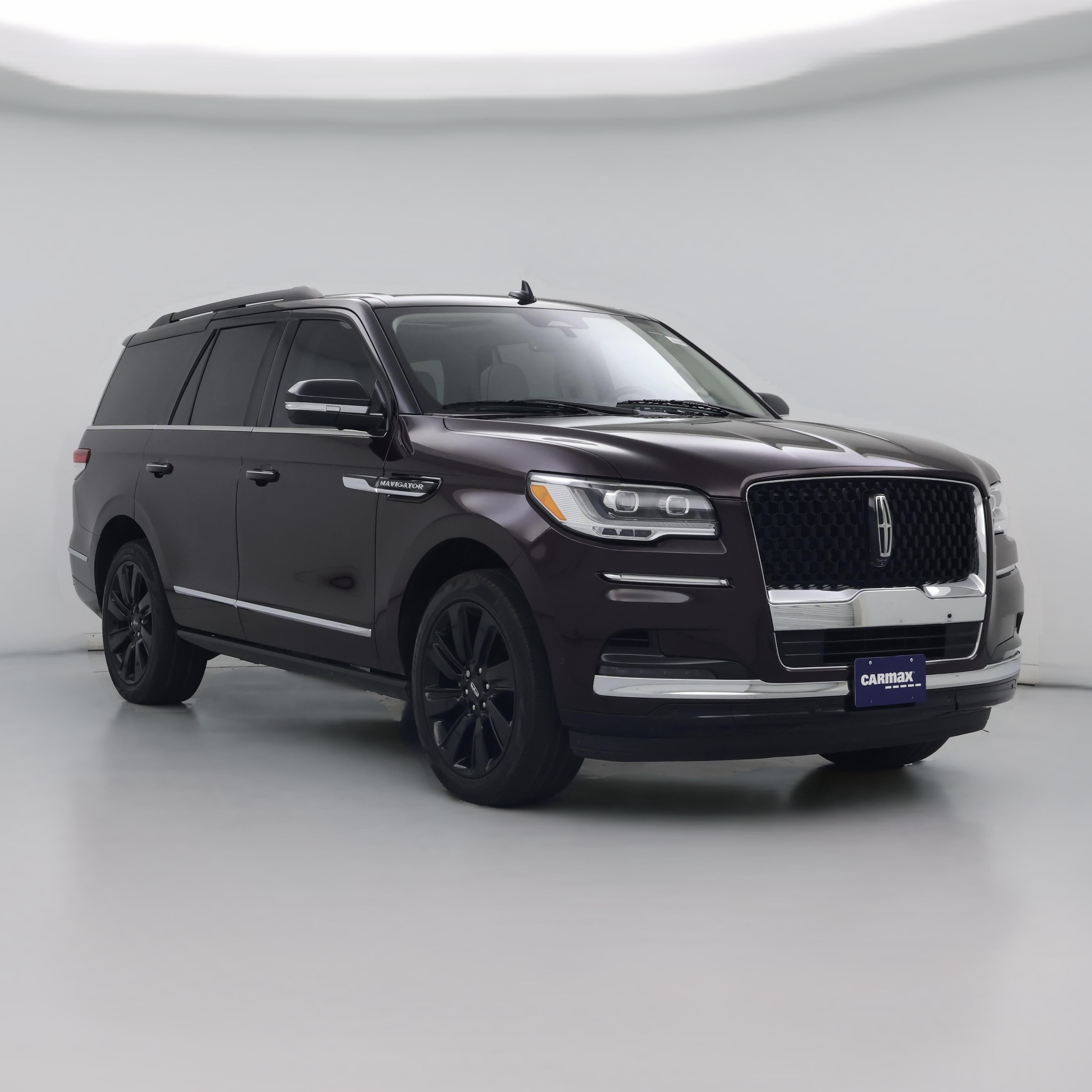 Thumbnail: 2024 Lincoln Navigator - 1