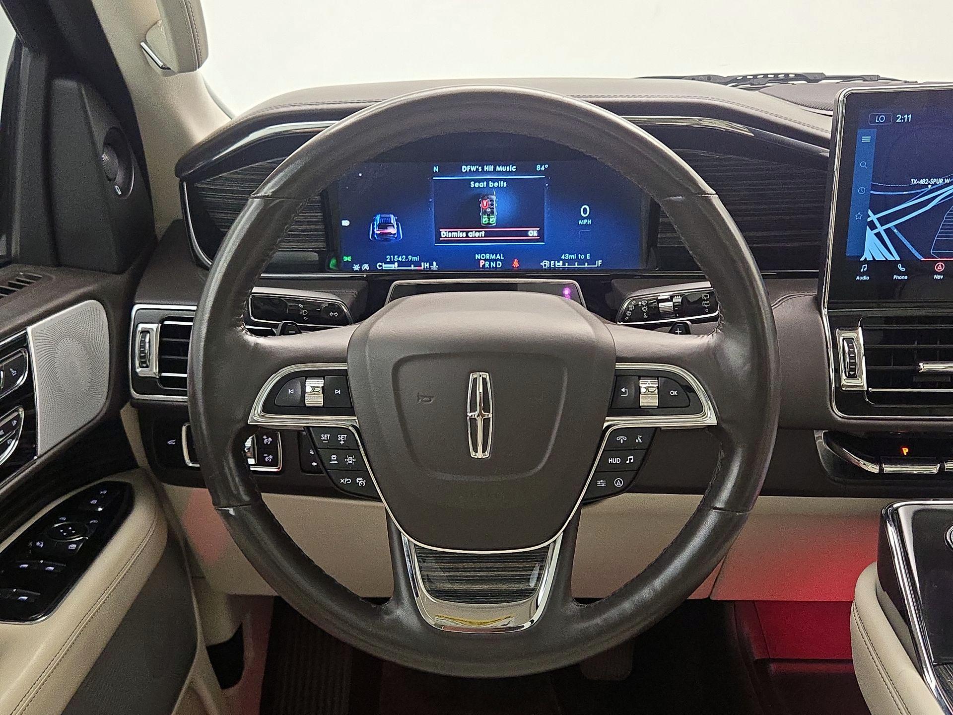 Thumbnail: 2024 Lincoln Navigator - 10