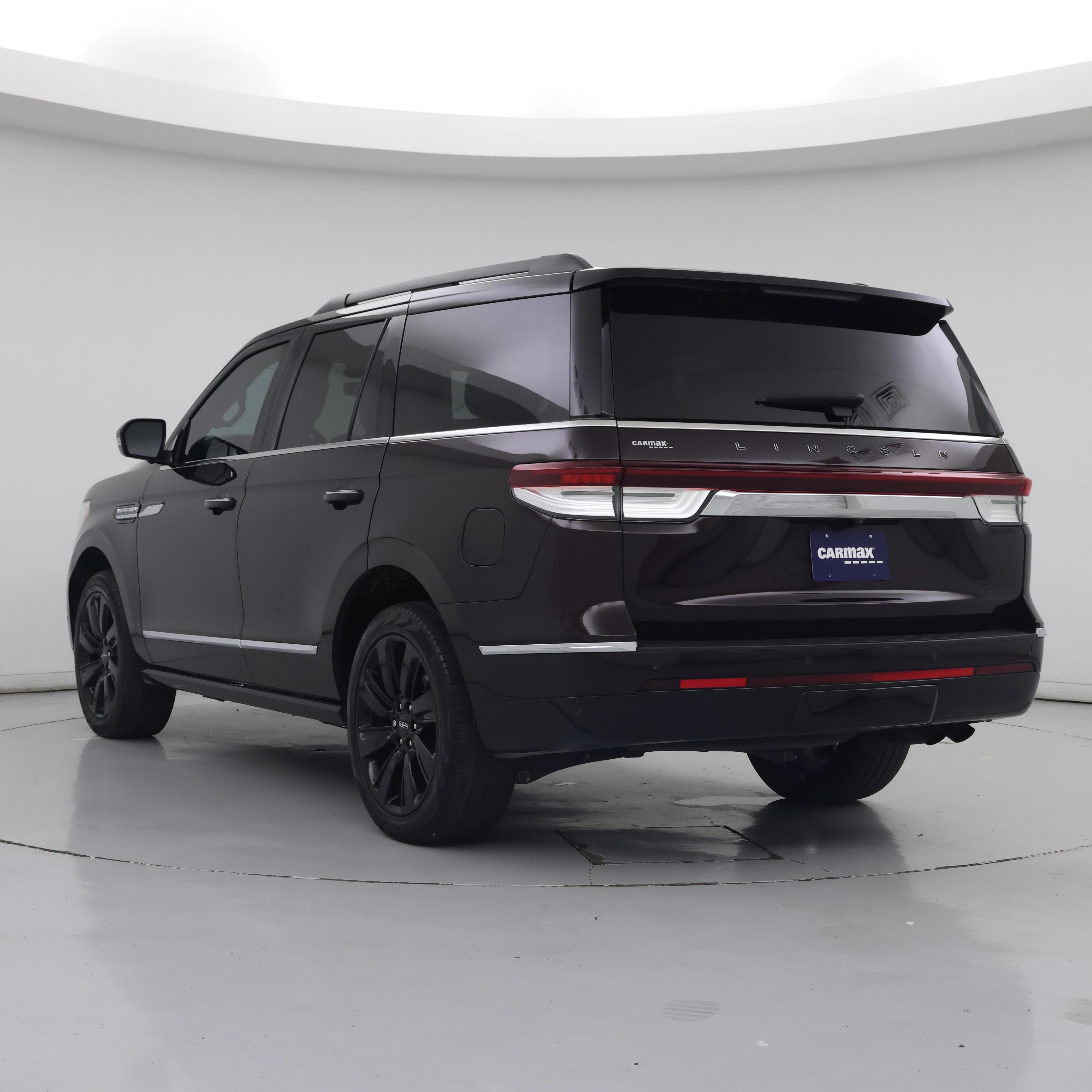 Thumbnail: 2024 Lincoln Navigator - 2