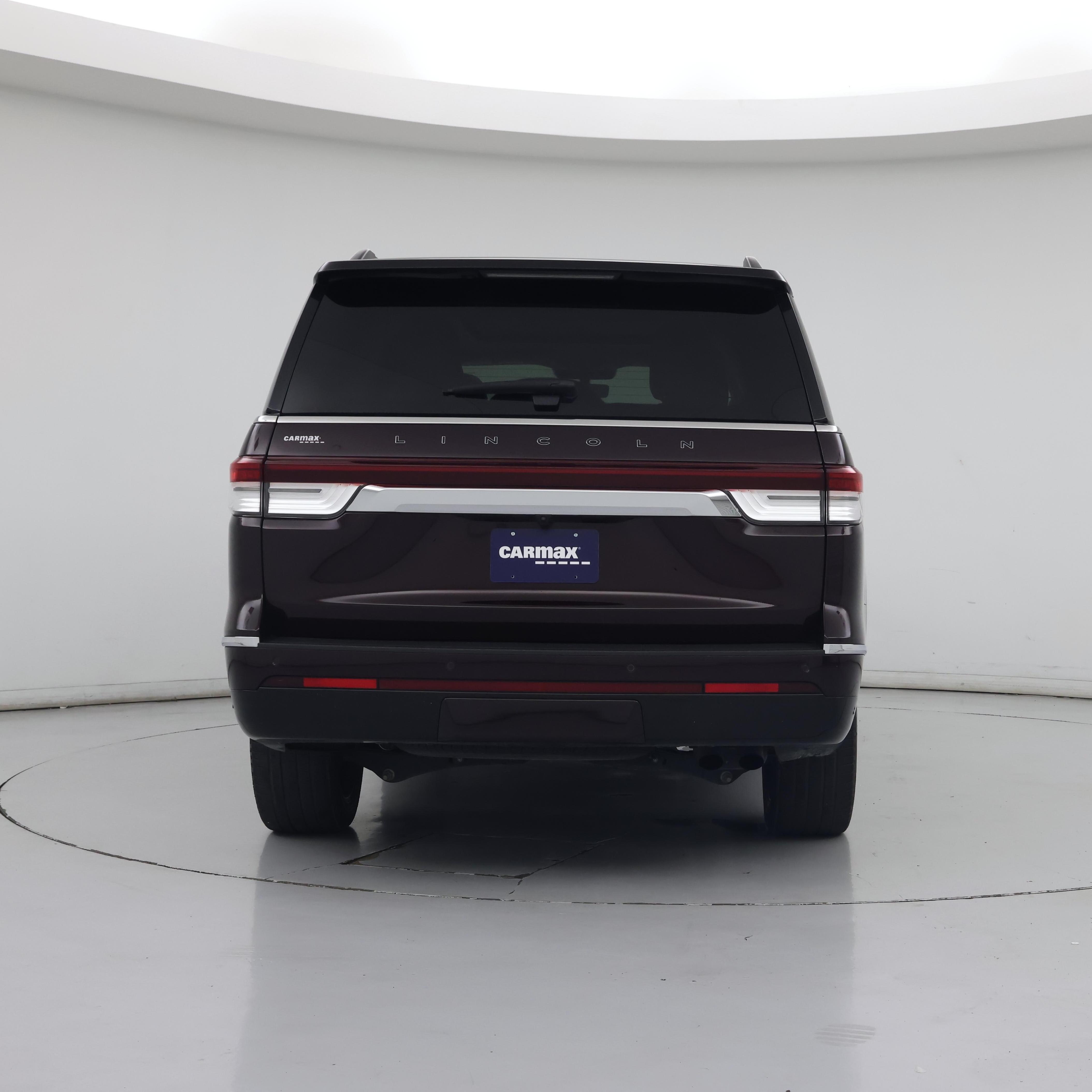 Thumbnail: 2024 Lincoln Navigator - 6