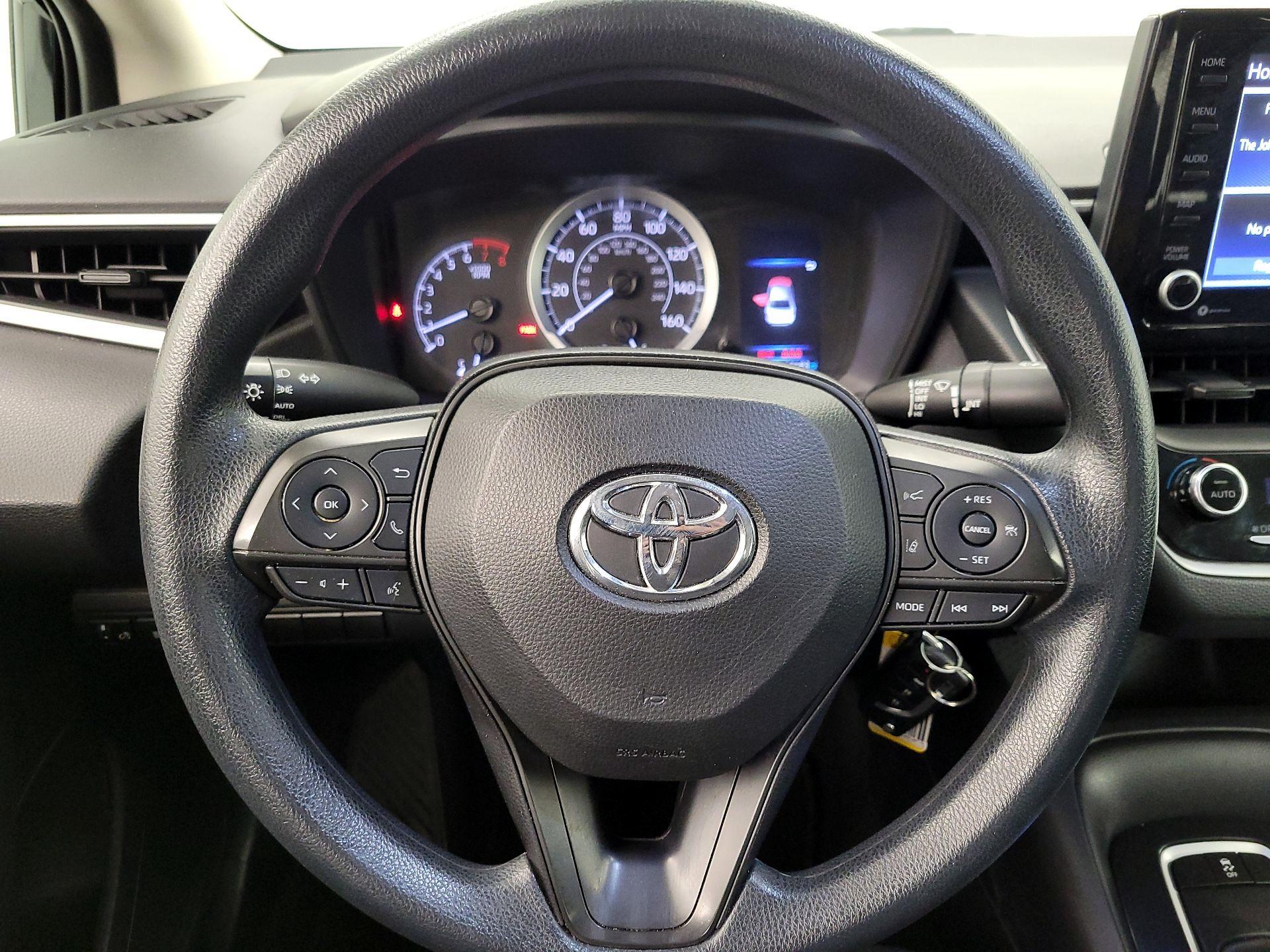 Thumbnail: 2022 Toyota Corolla - 10
