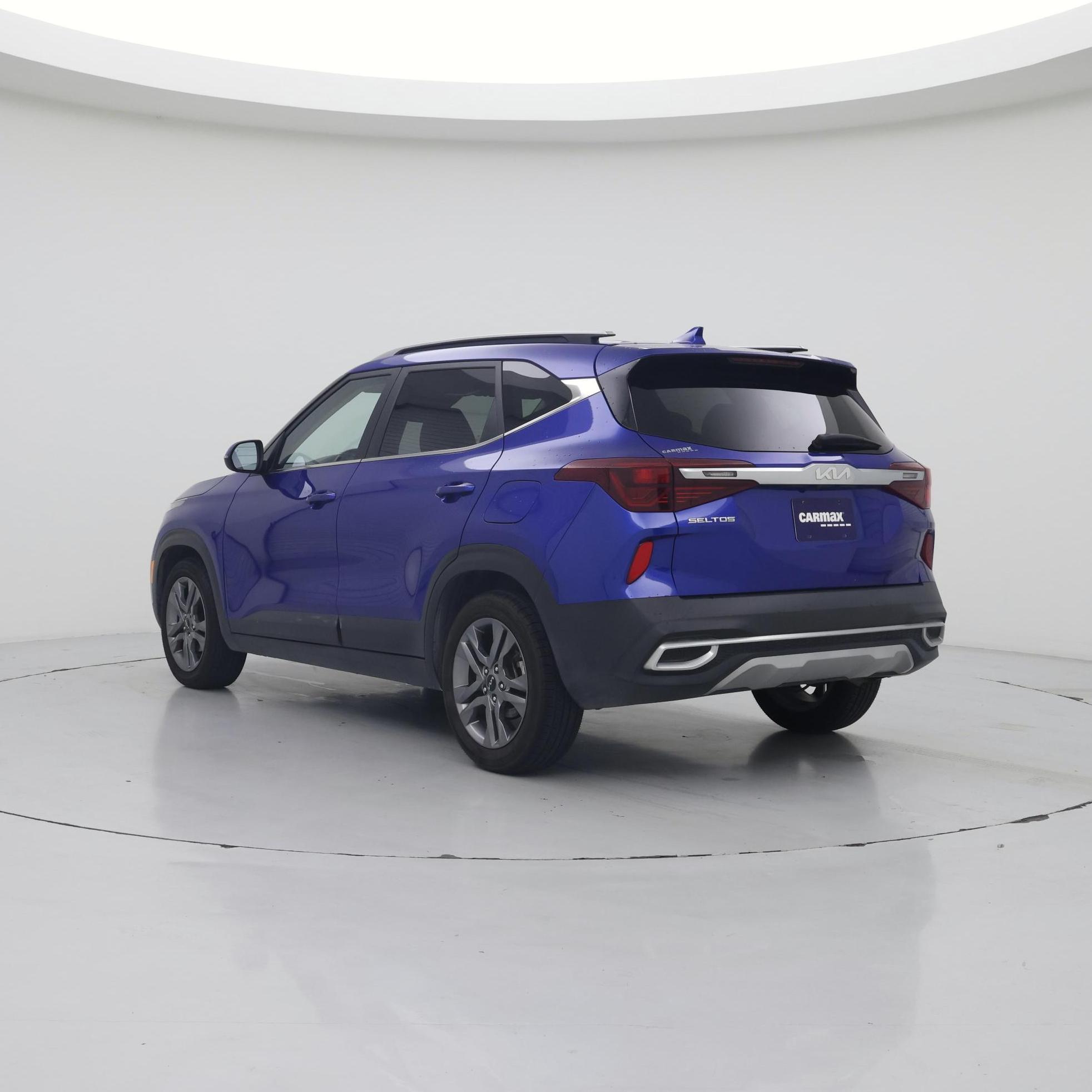 Thumbnail: 2023 Kia Seltos - 2