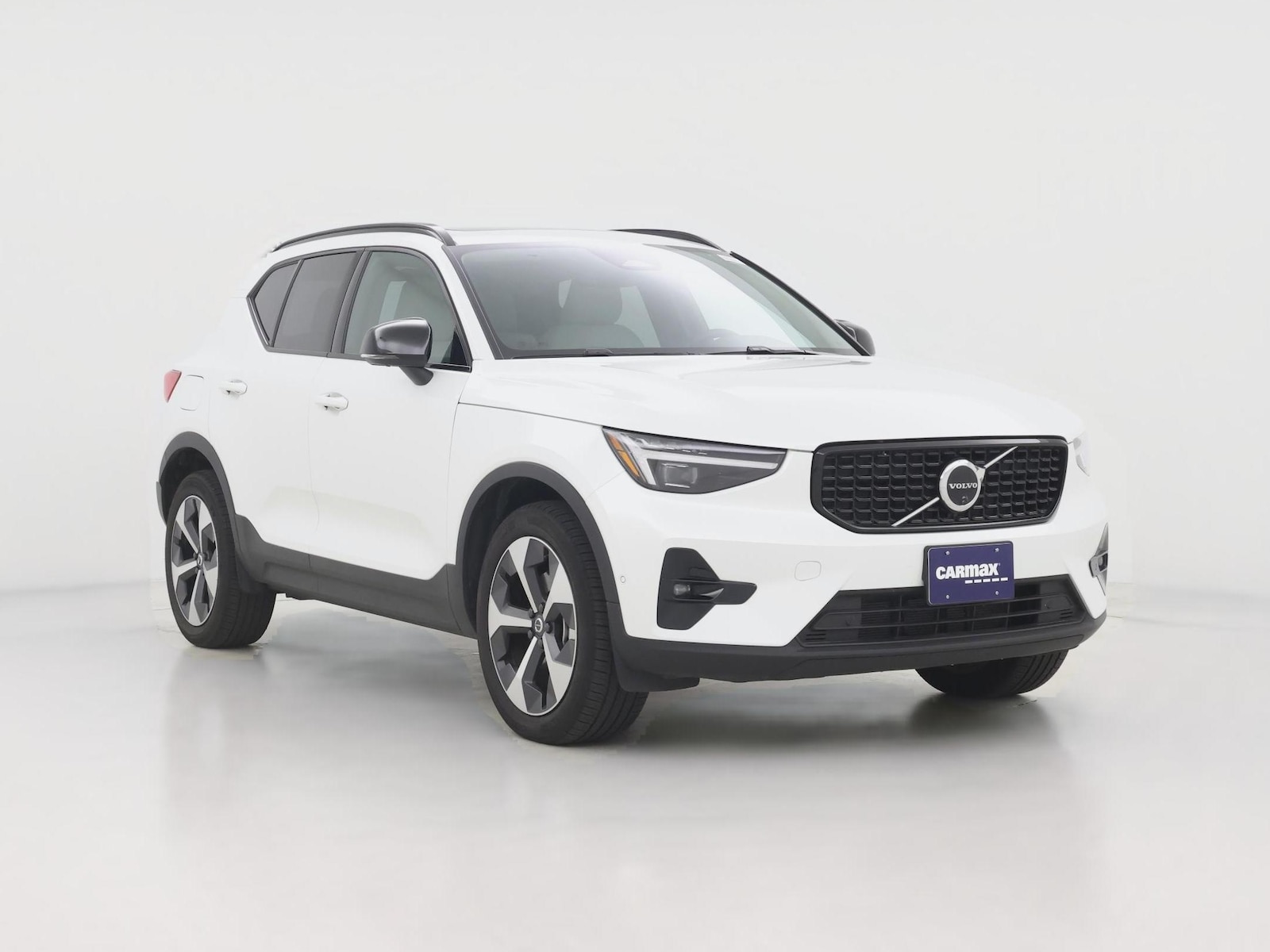 2026 Volvo XC40