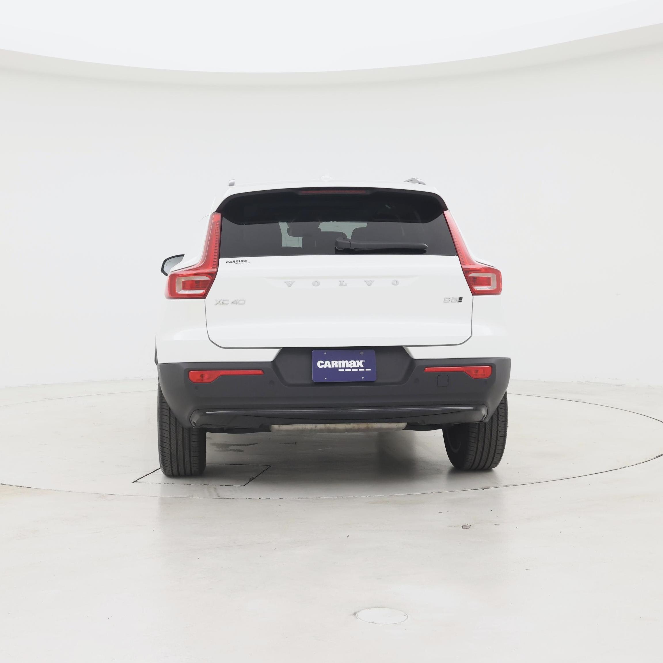 Thumbnail: 2026 Volvo XC40 - 6