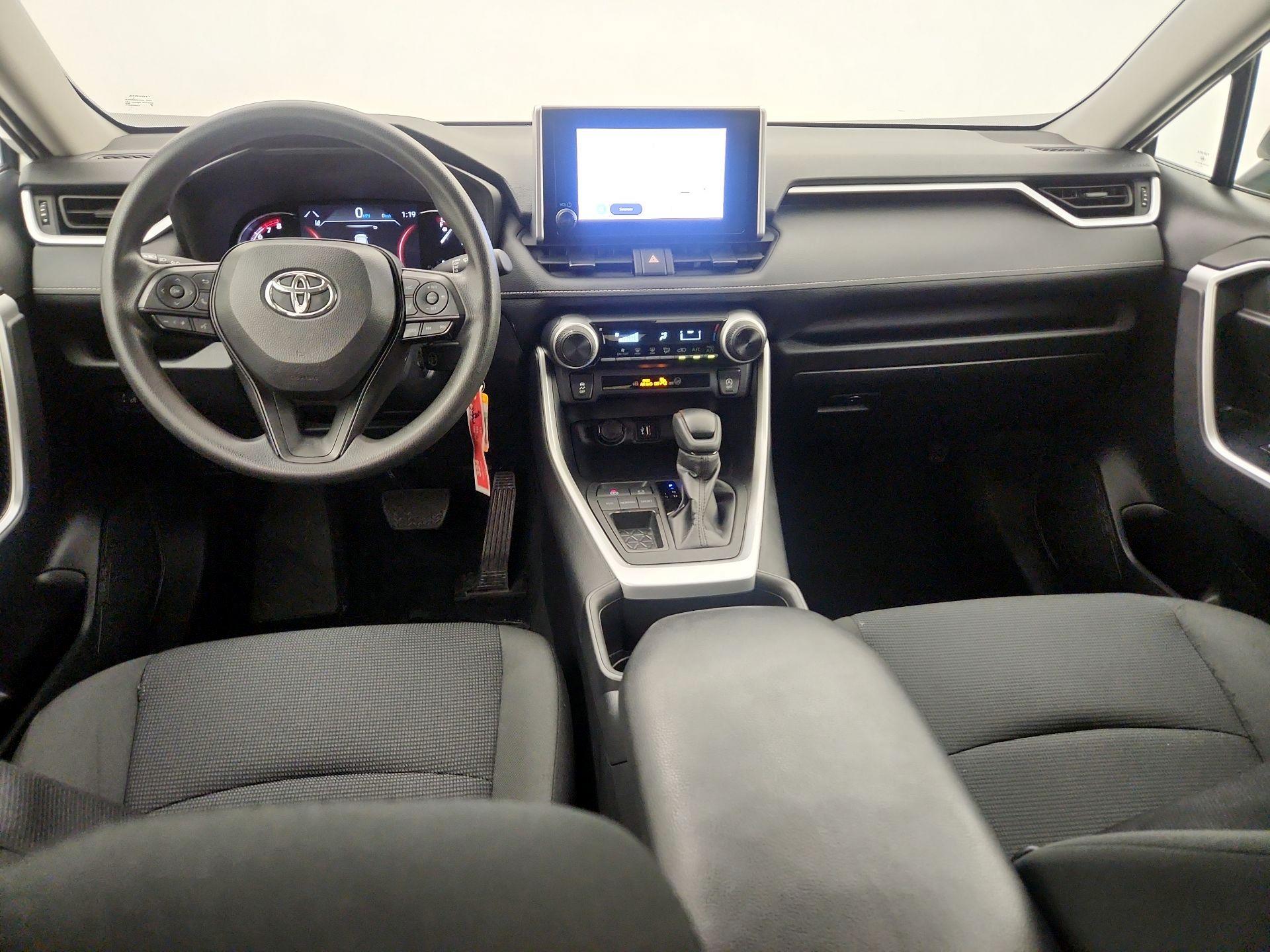 Thumbnail: 2024 Toyota RAV4 - 9
