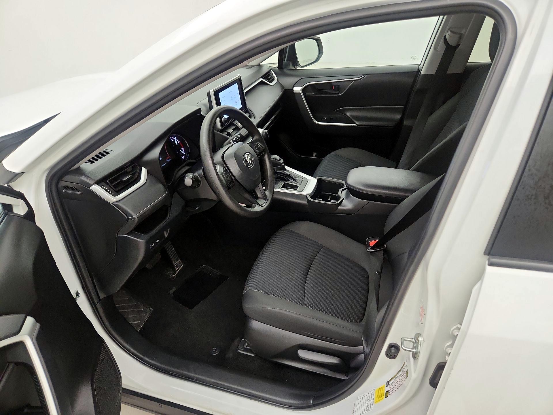 Thumbnail: 2024 Toyota RAV4 - 11