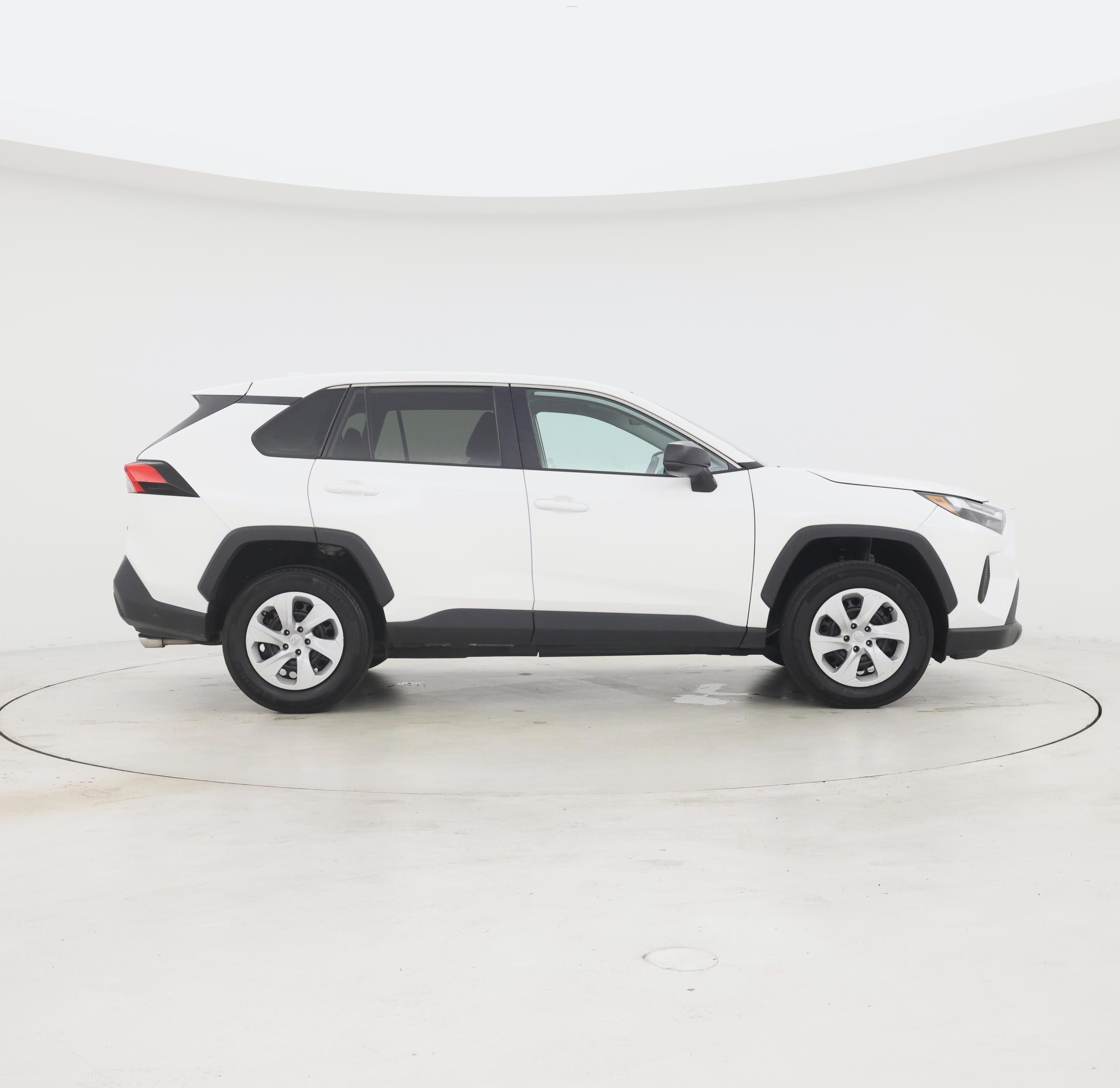 Thumbnail: 2024 Toyota RAV4 - 7